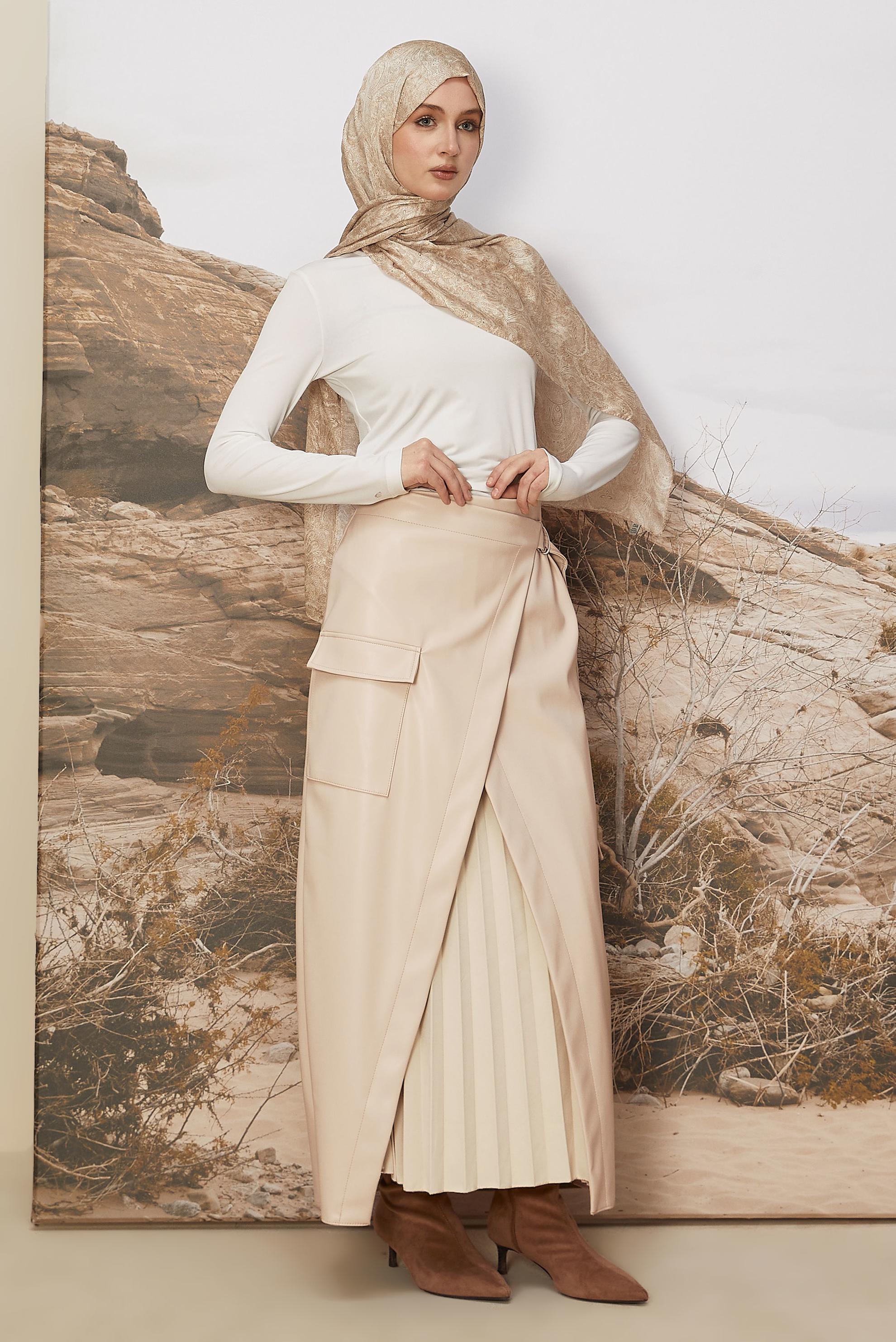 Tesettür giyim BEJ SUNİ DERİ ETEK 60709