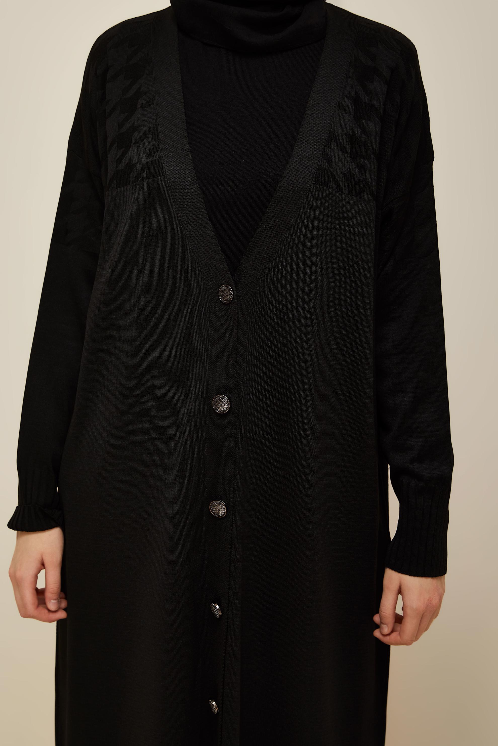 Tesettür giyim SİYAH DÜĞMELİ TRİKO HIRKA 45893