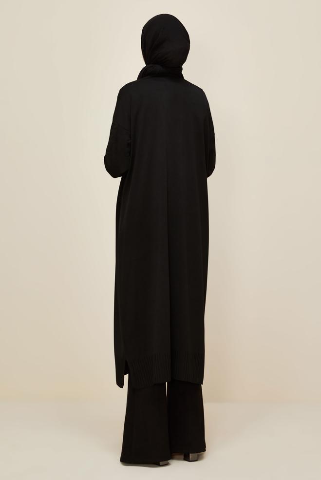 Tesettür giyim SİYAH DÜĞMELİ TRİKO HIRKA 45893 - ALVİNA