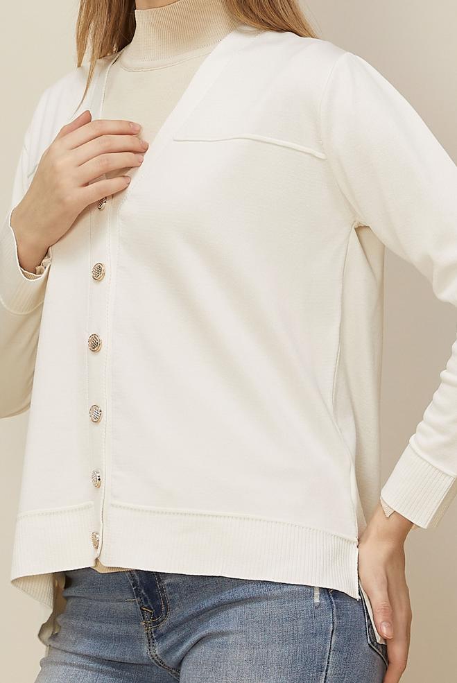 Tesettür giyim BEYAZ DÜĞMELİ TRİKO HIRKA 45895 - ALVİNA