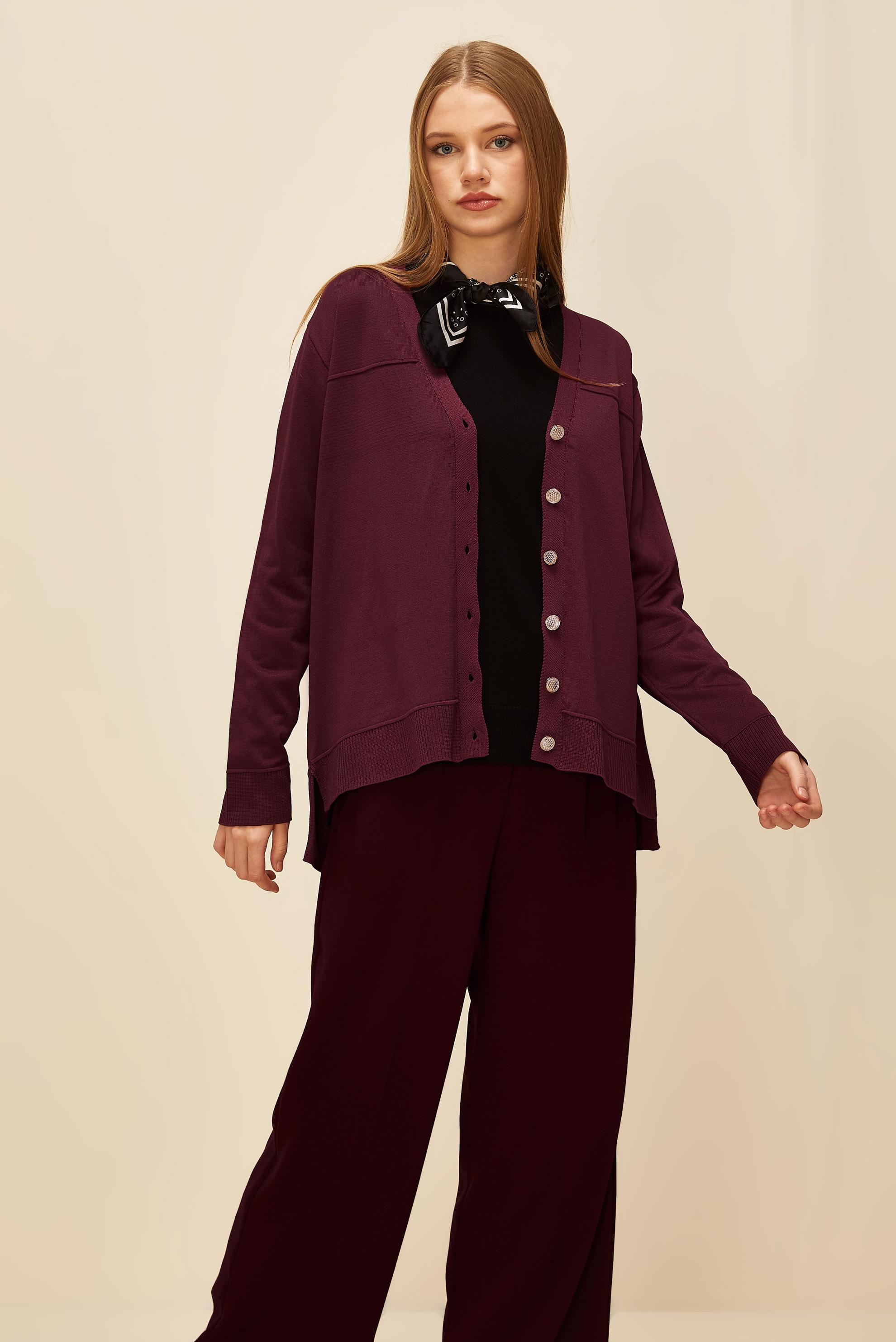 Tesettür giyim BORDO DÜĞMELİ TRİKO HIRKA 45895