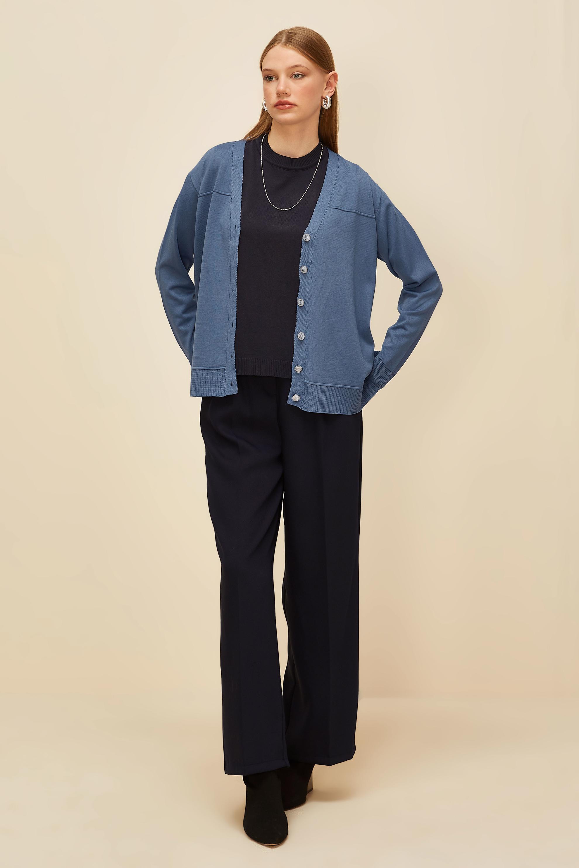 Tesettür giyim LACİVERT DÜĞMELİ TRİKO HIRKA 45895