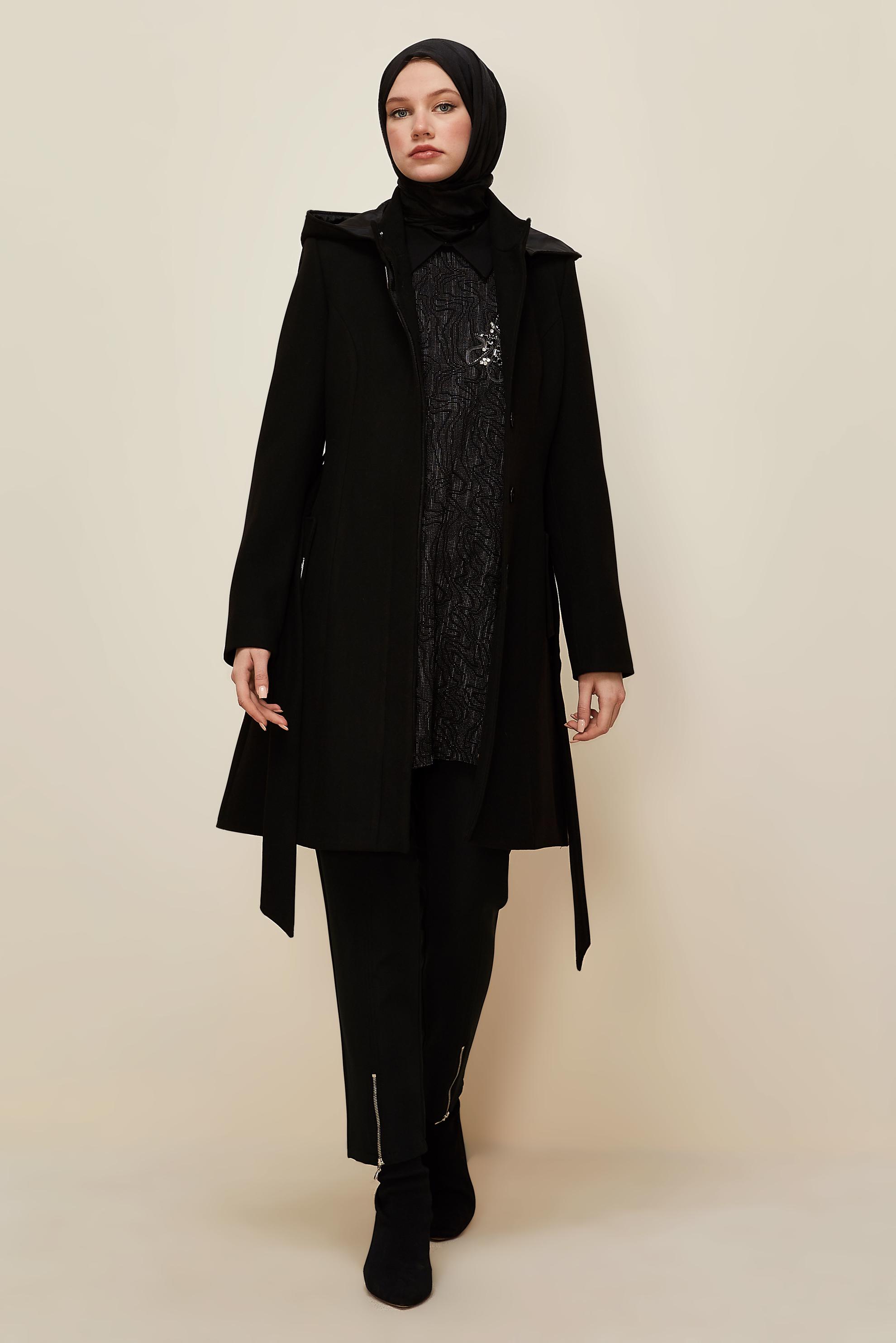 Tesettür giyim SİYAH KUŞAKLI KABAN 90566