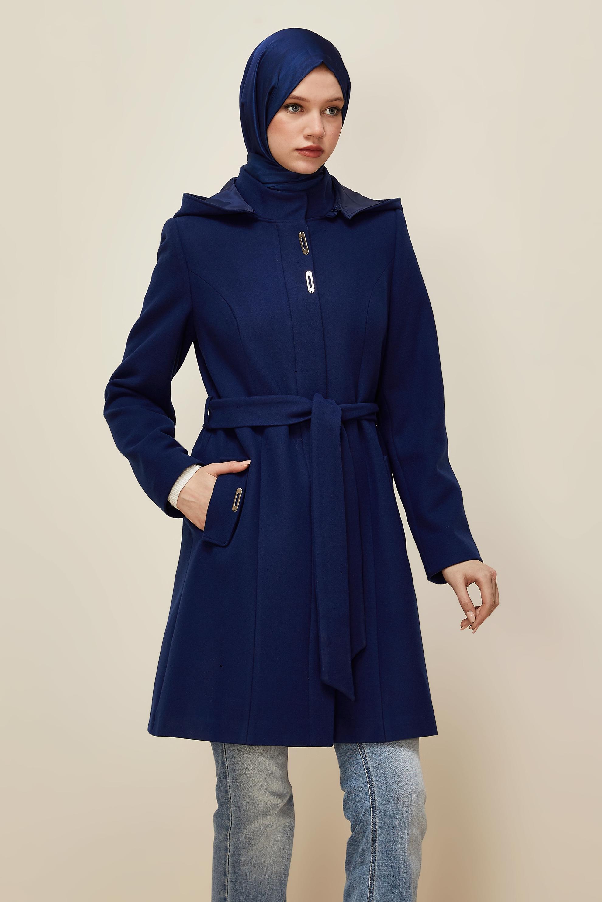 Tesettür giyim MAVİ KUŞAKLI KABAN 90566