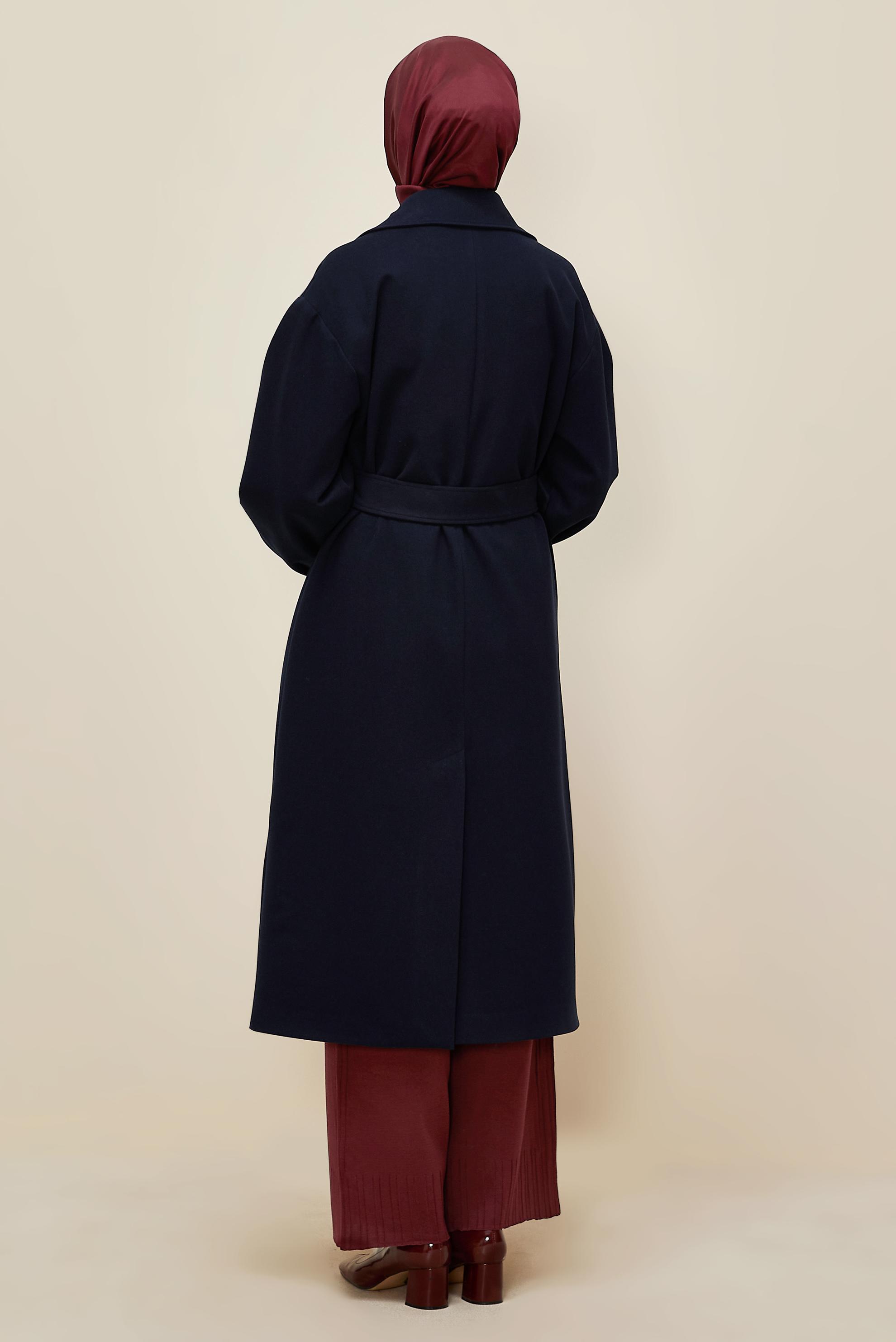 Tesettür giyim LACİVERT KEMERLİ KABAN 90569