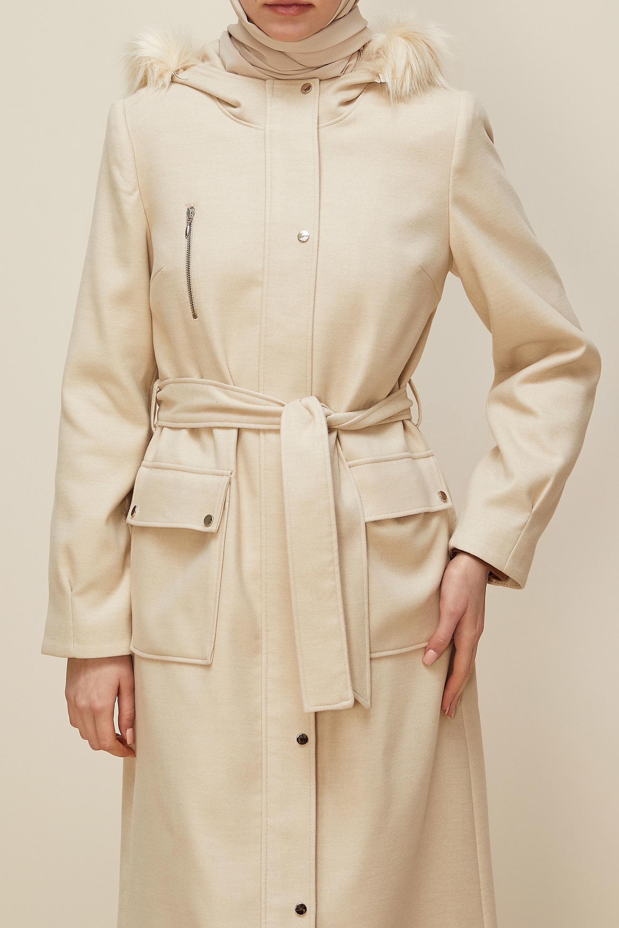 Tesettür giyim BEJ KUŞAKLI KABAN 90580