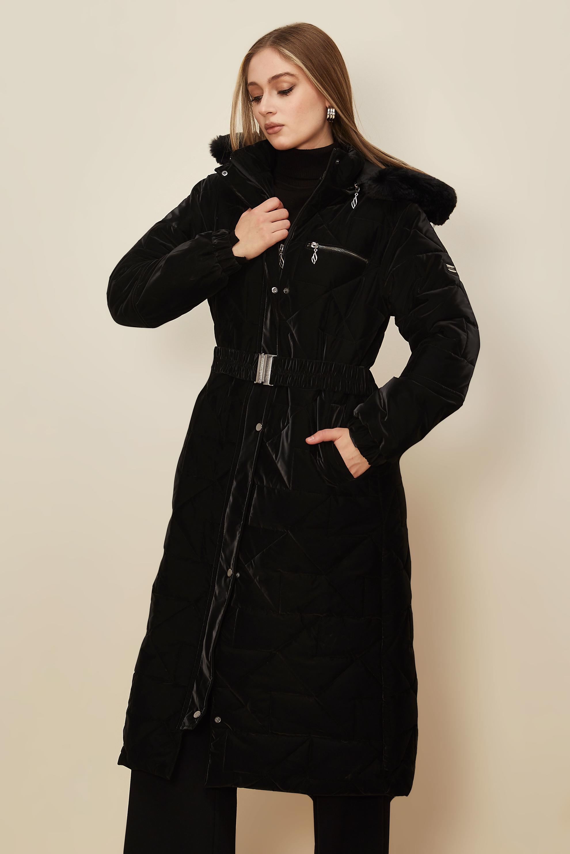 Tesettür giyim SİYAH KEMERLİ KAPİTONE KABAN 90584