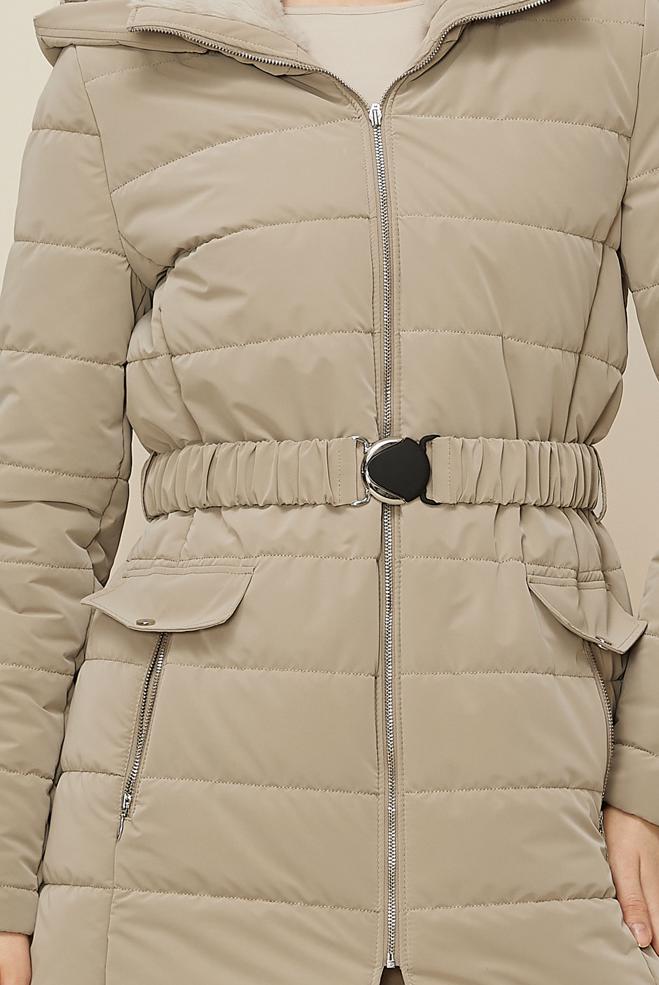 Hijab clothing BEIGE BELTED QUILTED COAT 90608 - ALVİNA