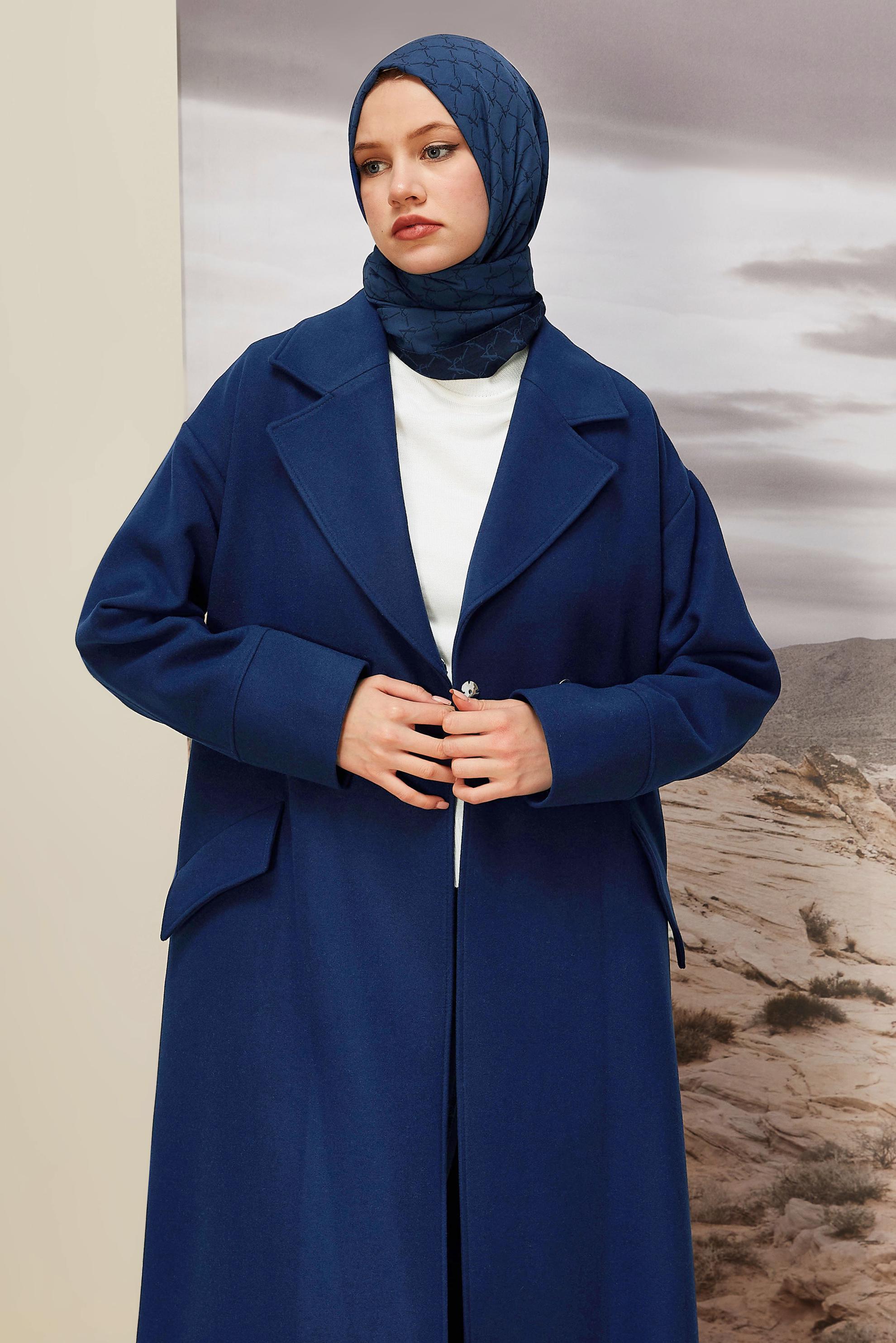 Tesettür giyim MAVİ KAŞE KABAN 90610