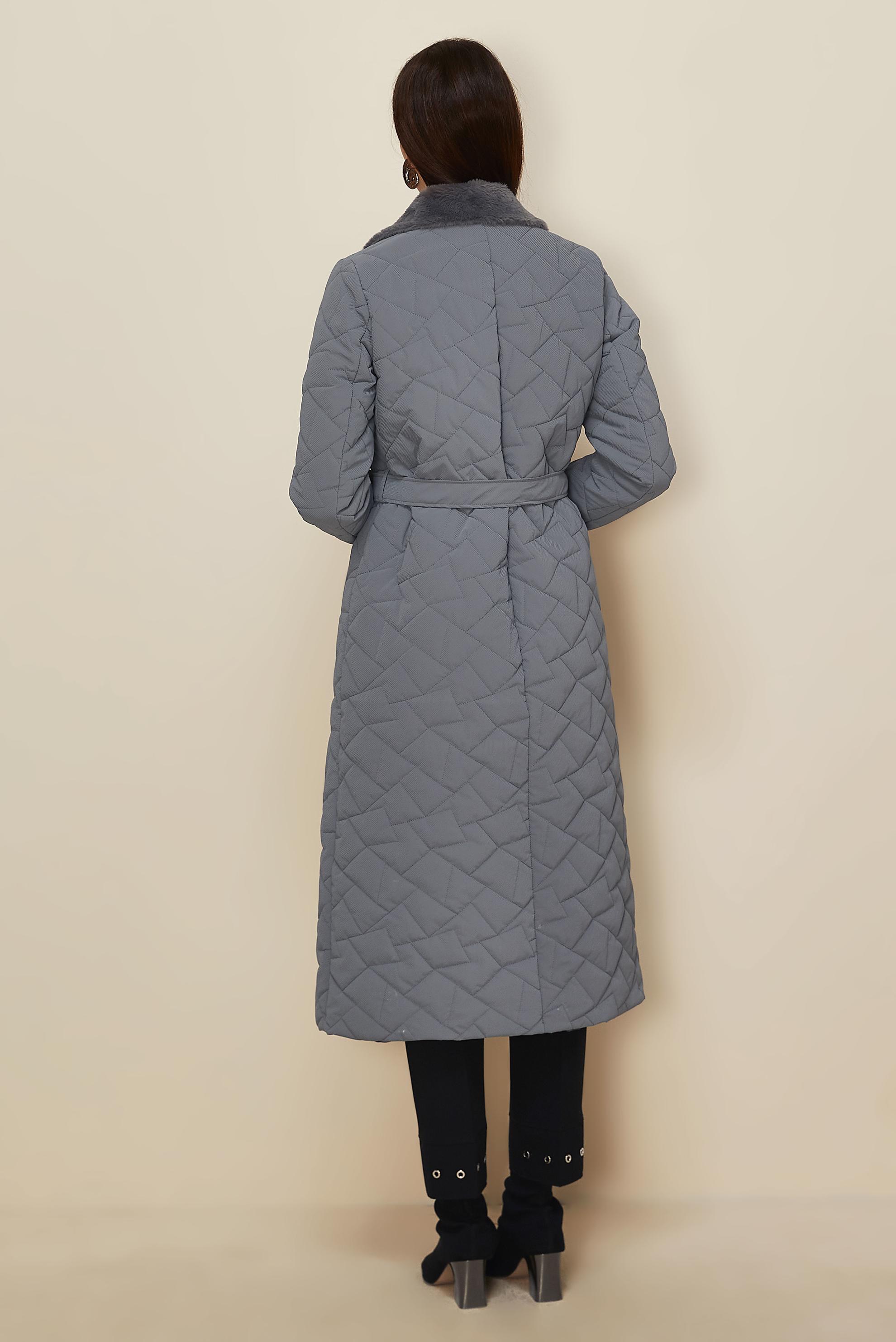 Tesettür giyim GRİ KEMERLİ KAPİTONE KABAN 90634