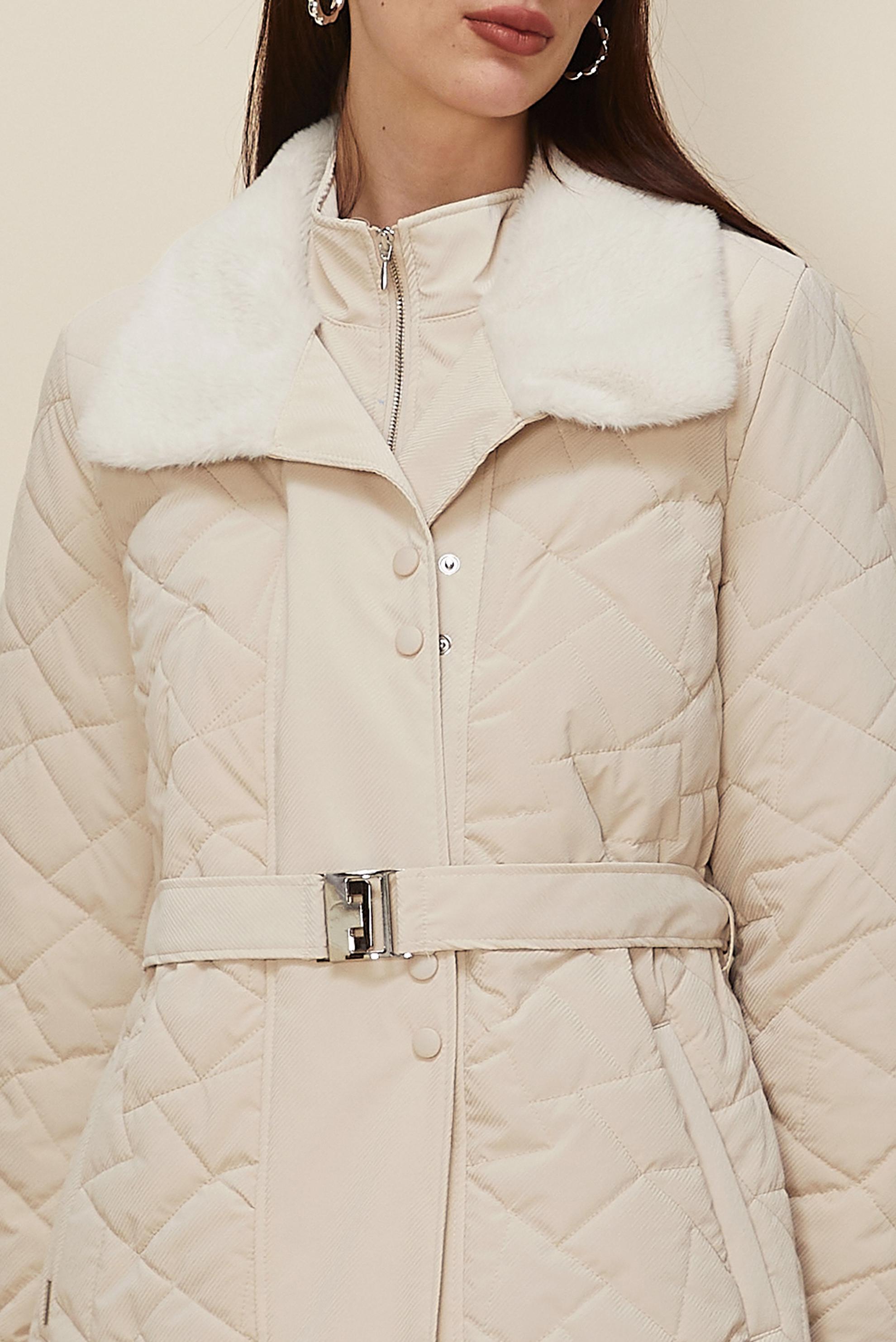 Tesettür giyim BEJ KEMERLİ KAPİTONE KABAN 90634