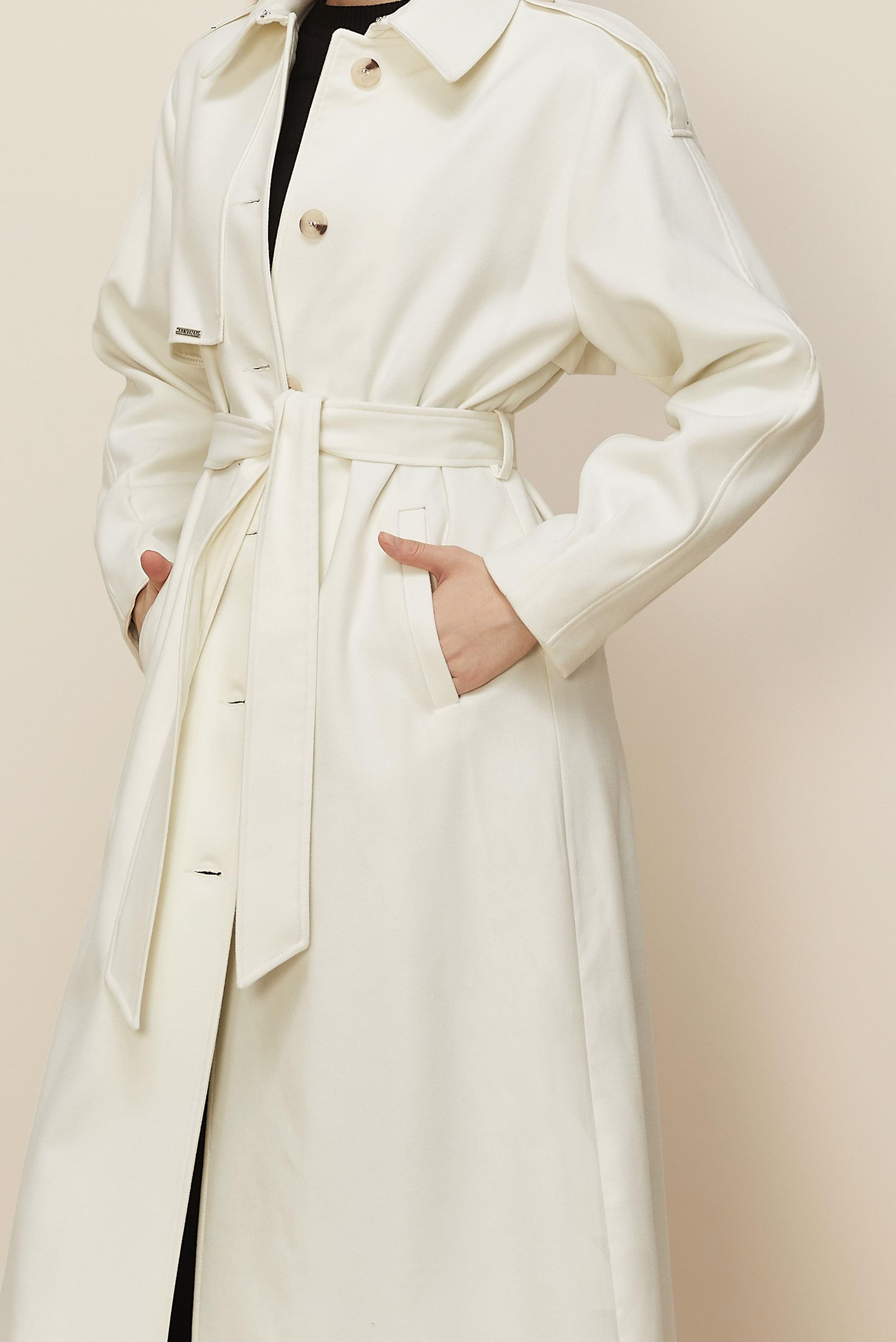 Tesettür giyim BEYAZ KAŞE KABAN 90637