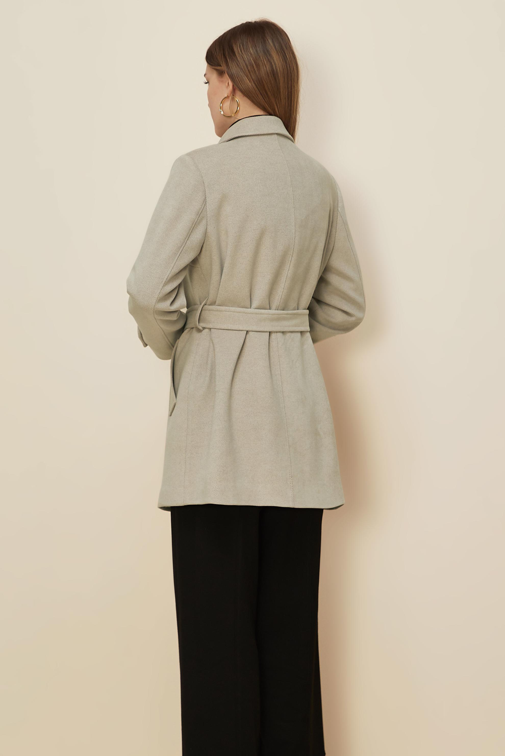 Tesettür giyim BEJ KEMERLİ KAŞE KABAN 90641