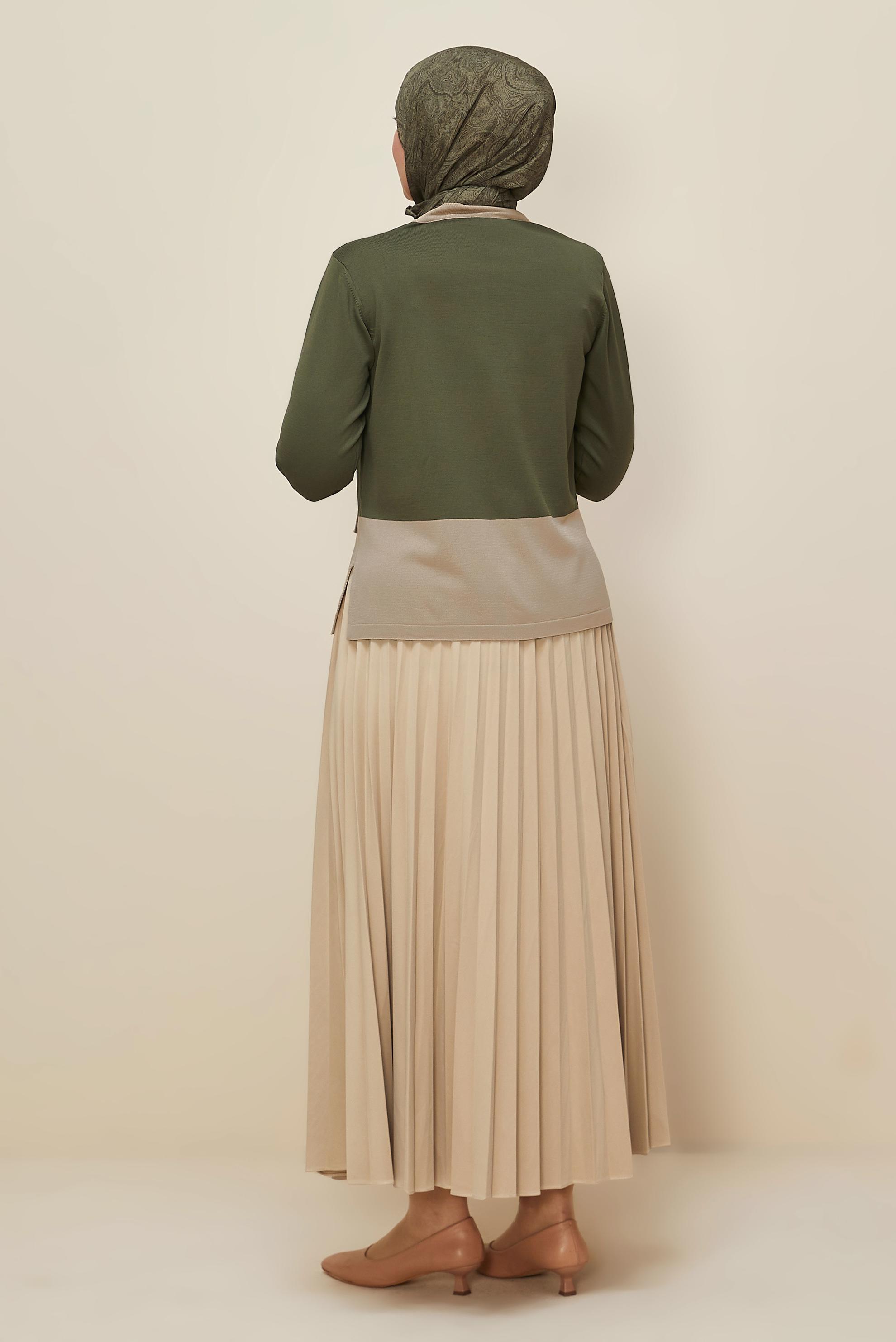 Vêtements hijab KAKI PULL EN MAILLE GRANDE TAILLE 20850