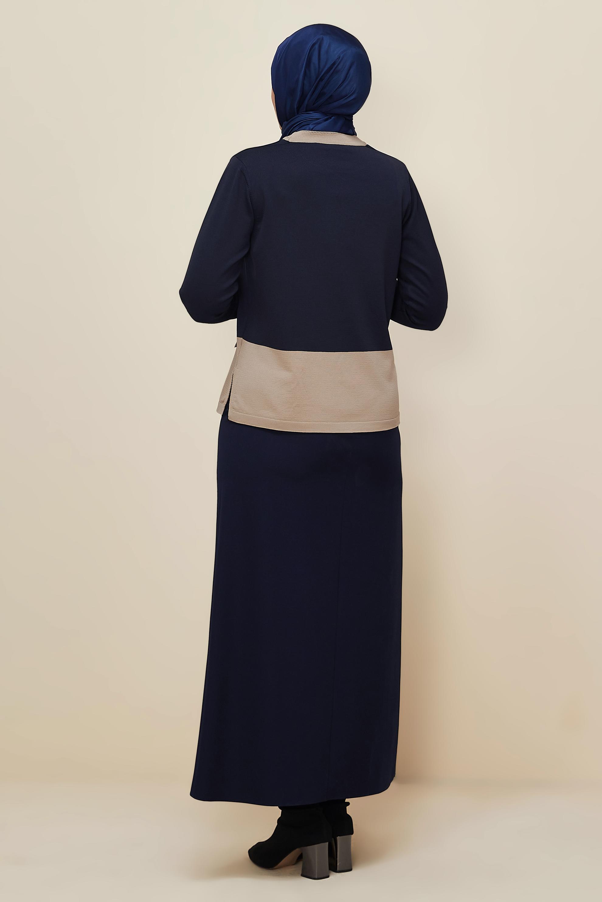 Vêtements hijab BLEU MARINE PULL EN MAILLE GRANDE TAILLE 20850