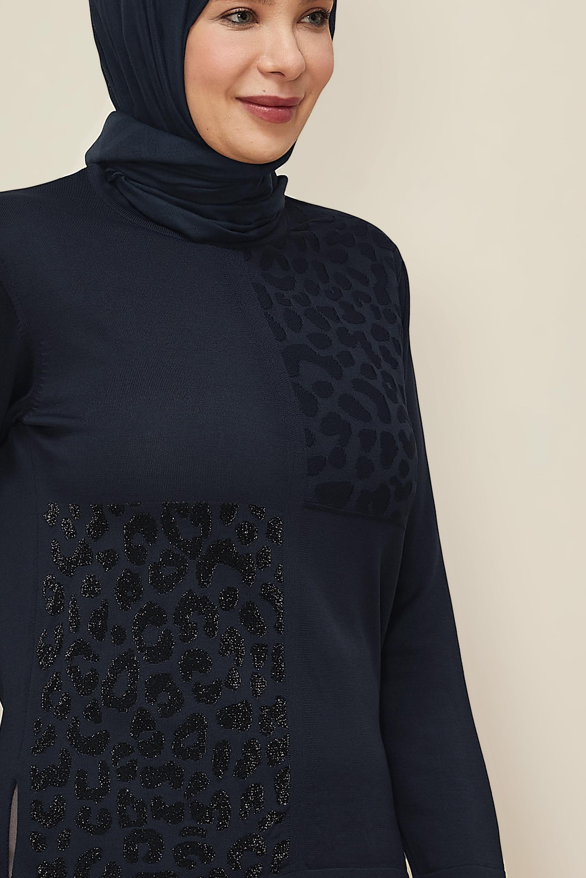 Vêtements hijab BLEU MARINE PULL EN MAILLE GRANDE TAILLE 20851