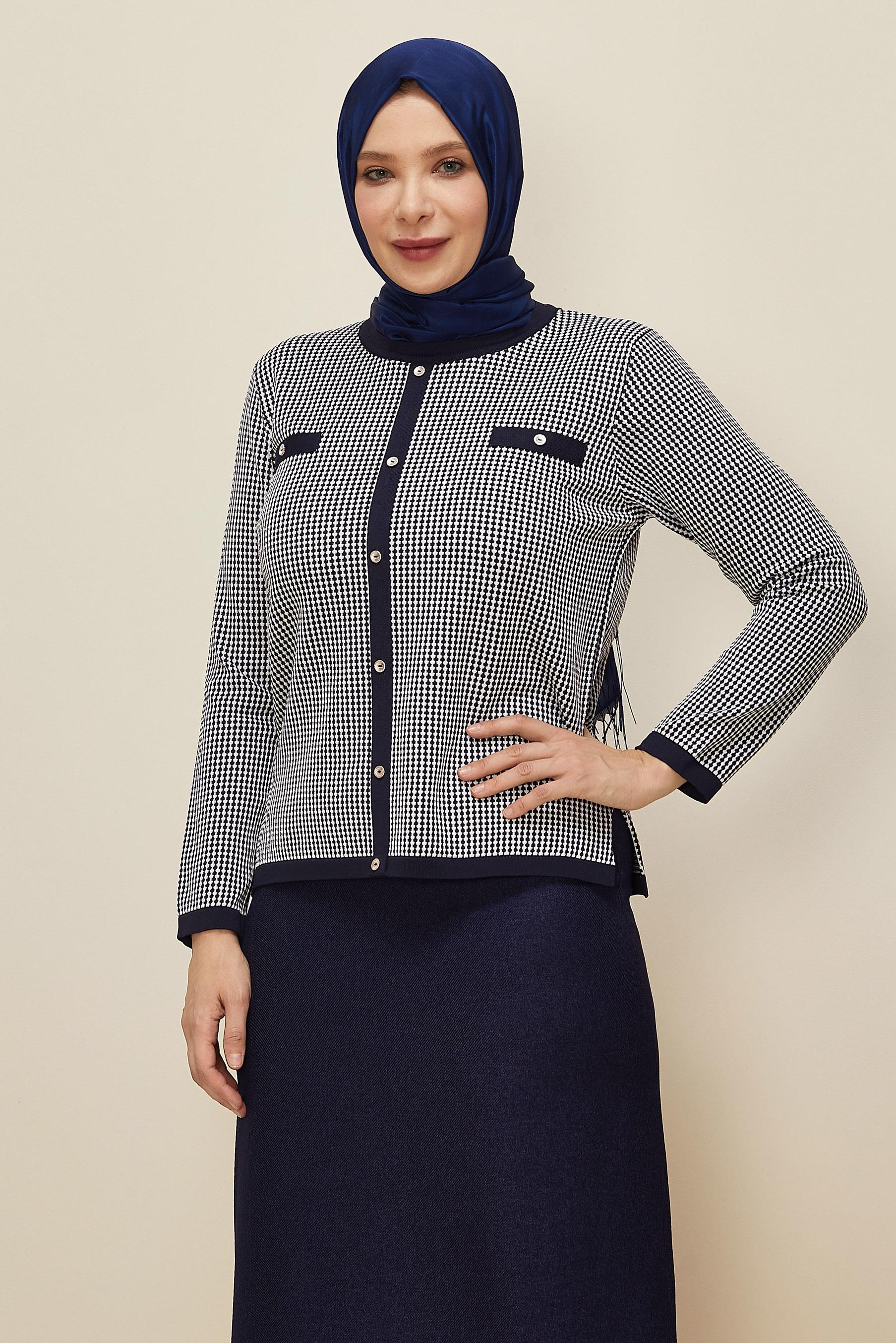 Vêtements hijab BLEU MARINE PULL EN MAILLE GRANDE TAILLE 20853