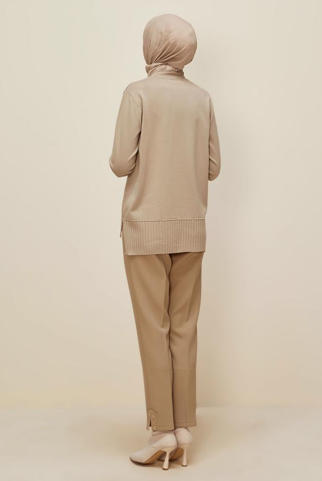 Hijab-Kleidung BEIGE STRICKPULLOVER MIT KNOPFDETAIL 45879 - ALVİNA