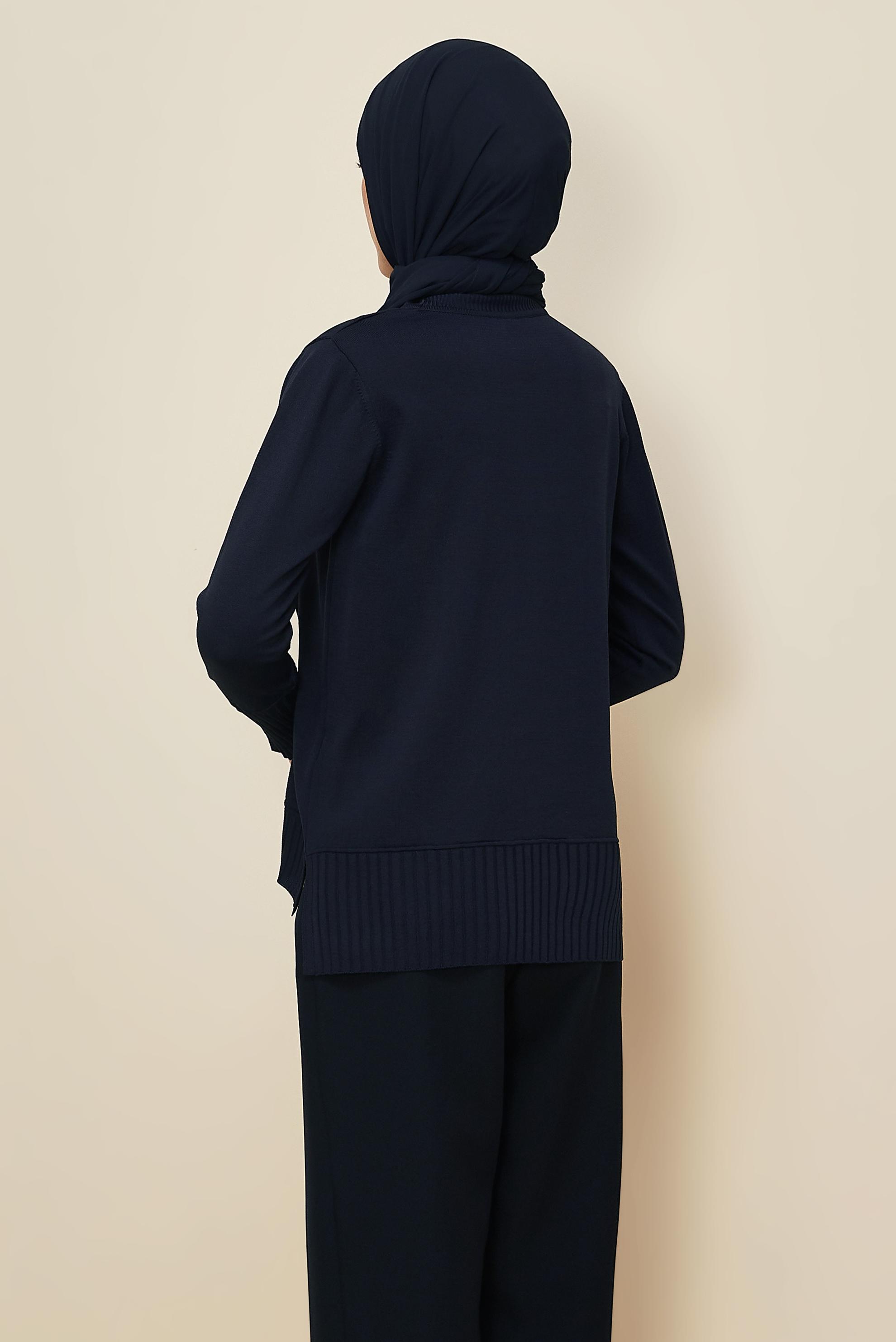 Hijab clothing NAVY BLUE BUTTON DETAILED KNITWEAR SWEATER 45879