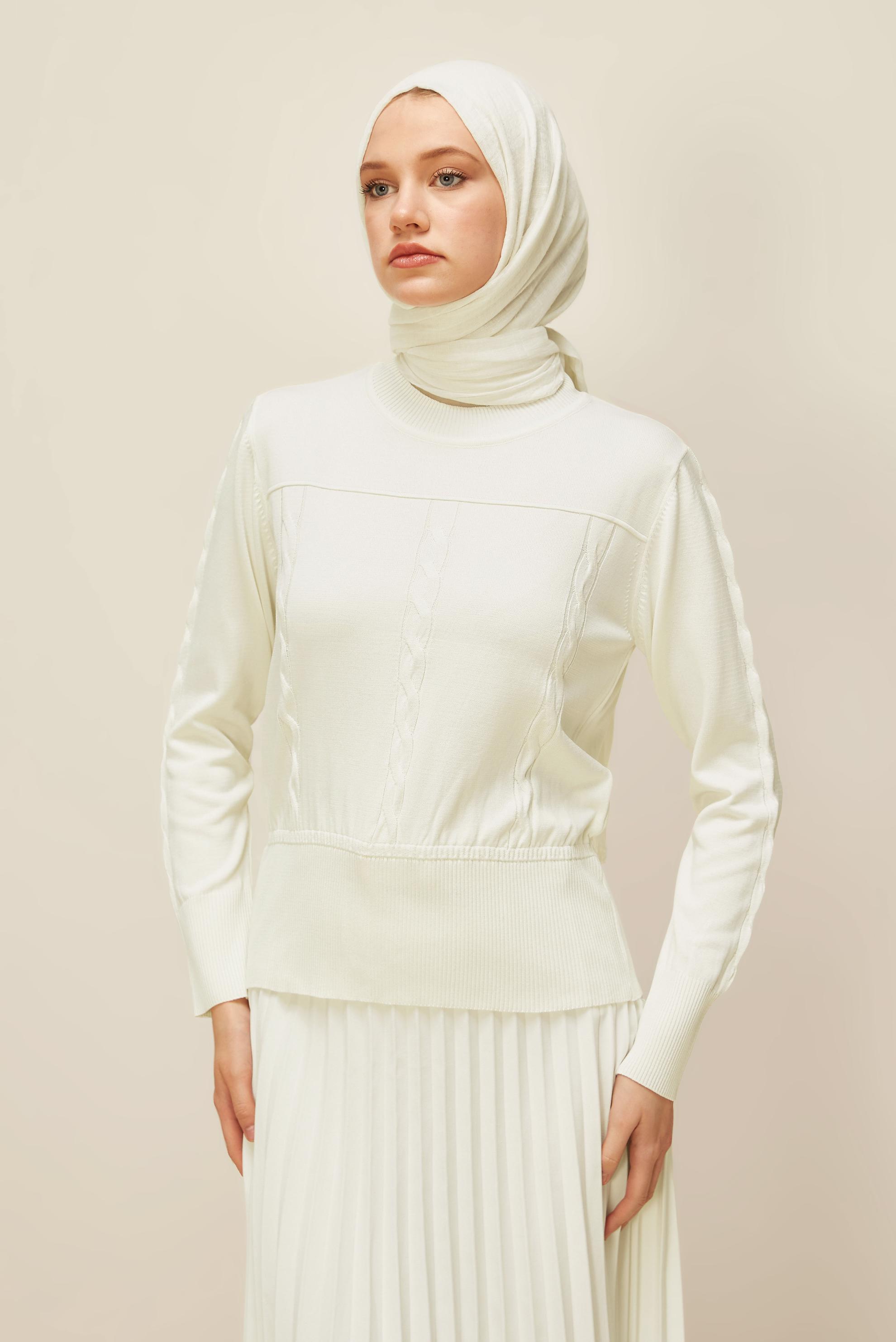 Hijab clothing WHITE KNITWEAR SWEATER 45880