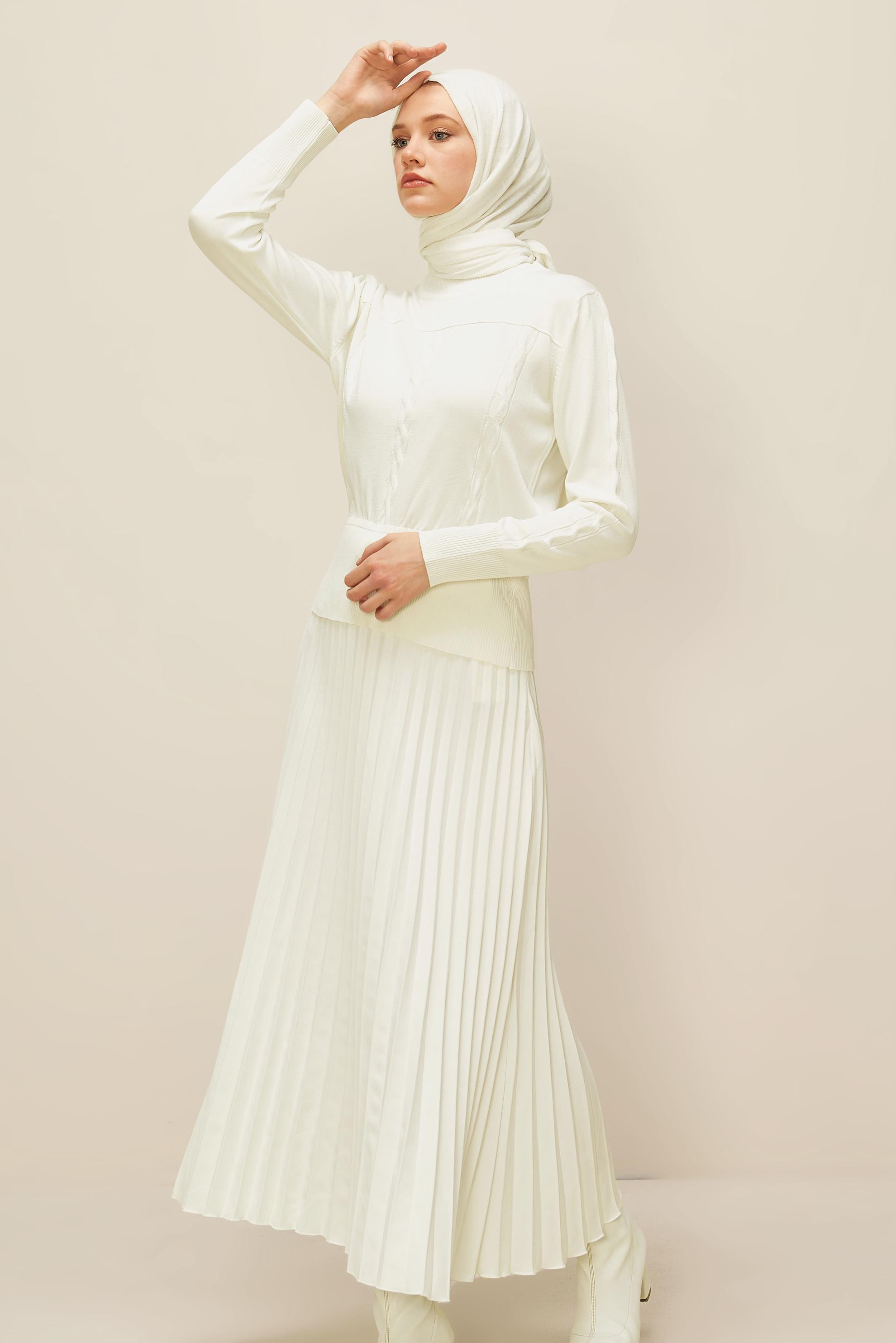 Hijab clothing WHITE KNITWEAR SWEATER 45880