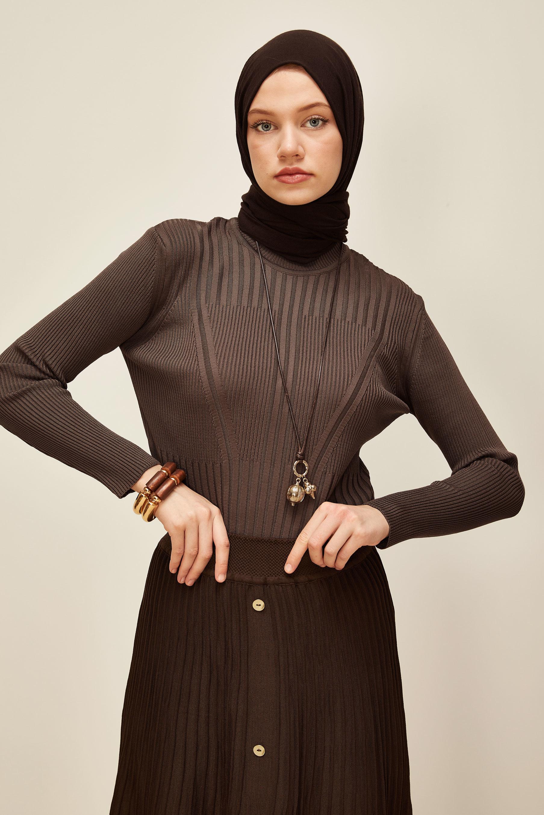 Vêtements hijab BRUN PULL EN MAILLE 45903