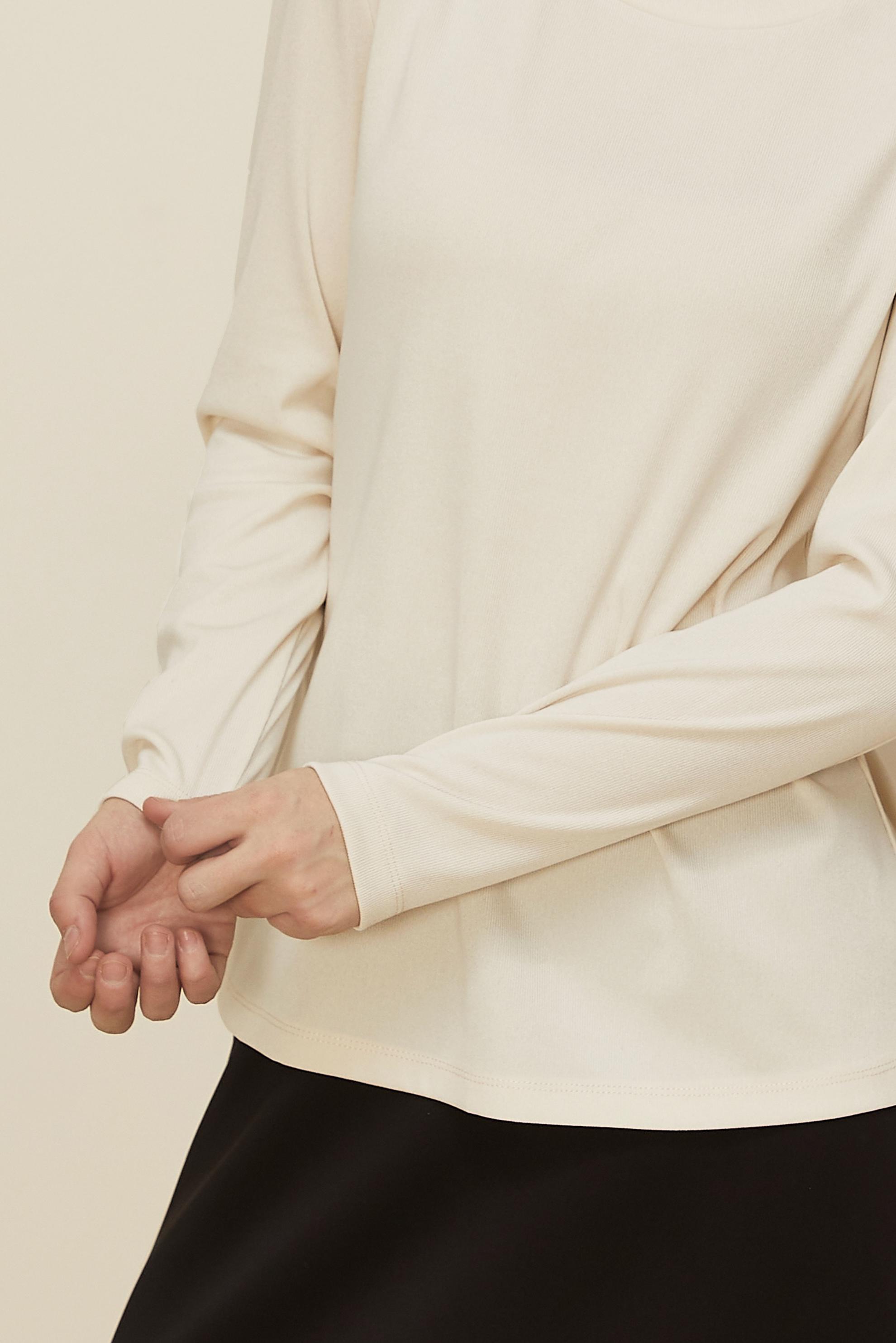 Tesettür giyim BEYAZ BİSİKLET YAKA KAZAK 46258