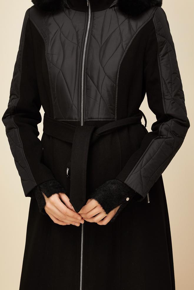 Tesettür giyim SİYAH KAPÜŞONLU MANTO 90581 - ALVİNA