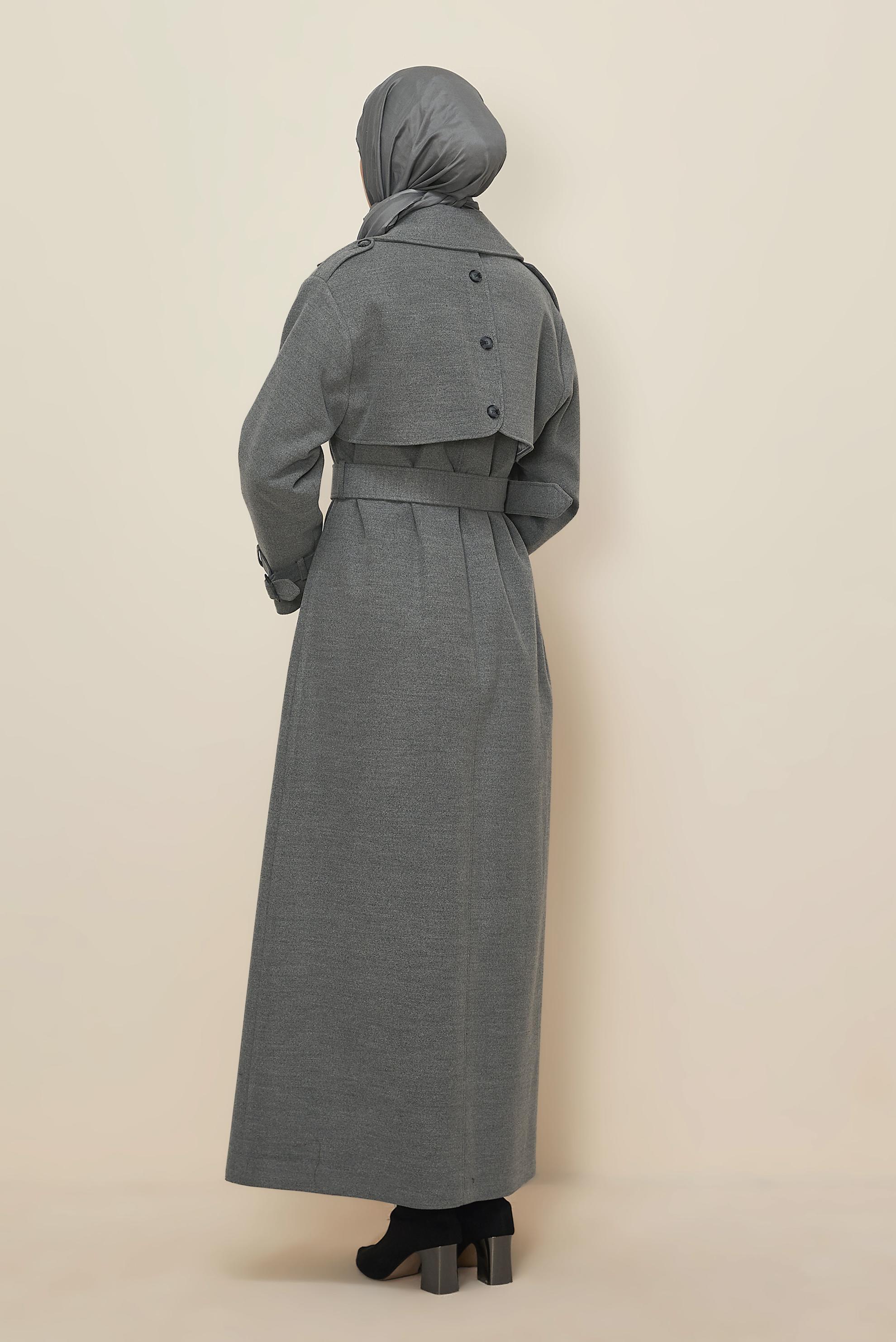 Tesettür giyim GRİ KEMERLİ KAŞE MANTO 90635