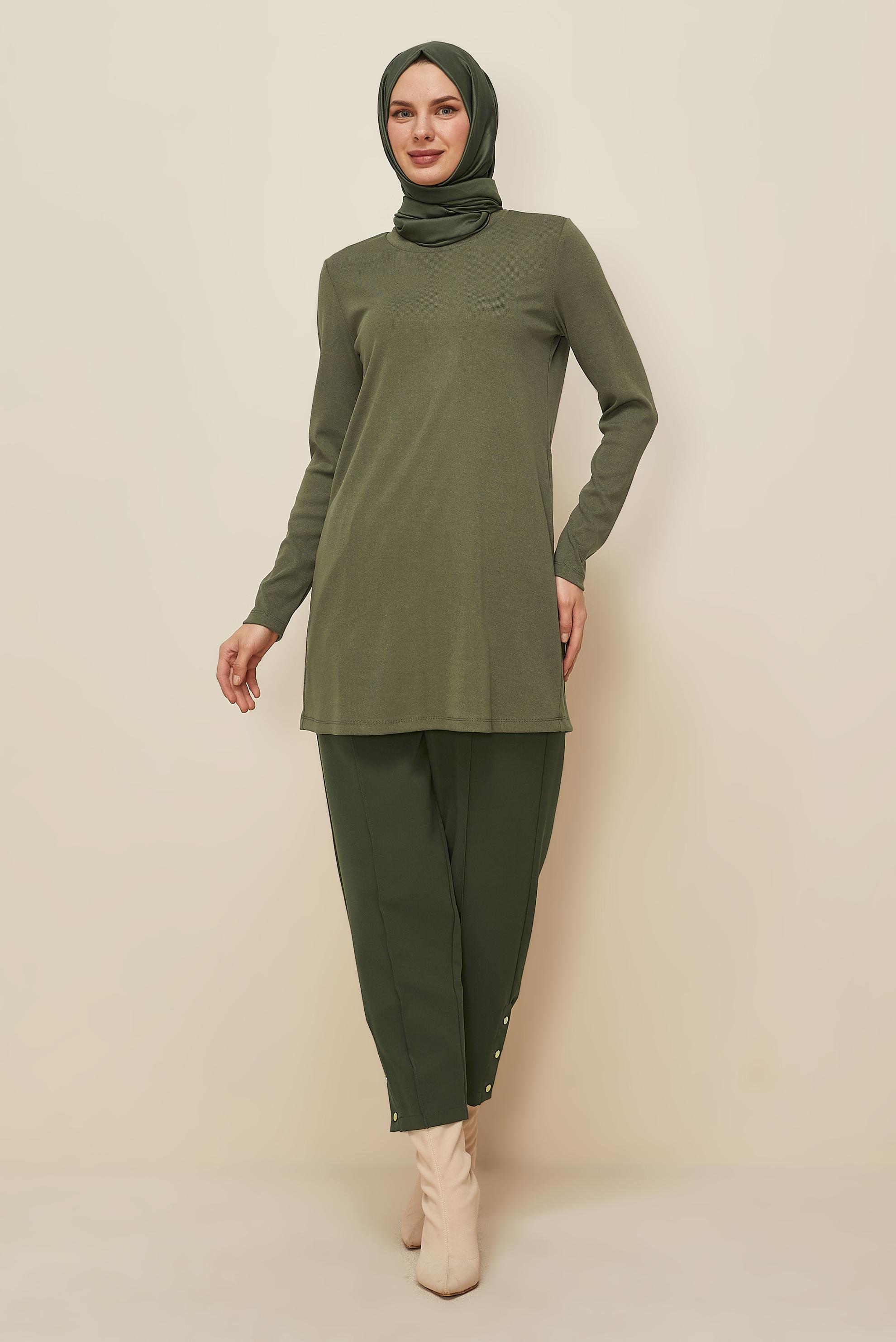 Vêtements hijab KAKI PANTALON DÉTAILLÉ À PRESSION 70908