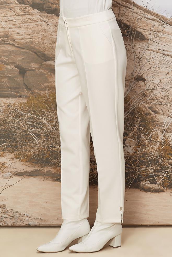 Hijab clothing WHITE STRAIGHT CUT PANTS 70918 - ALVİNA