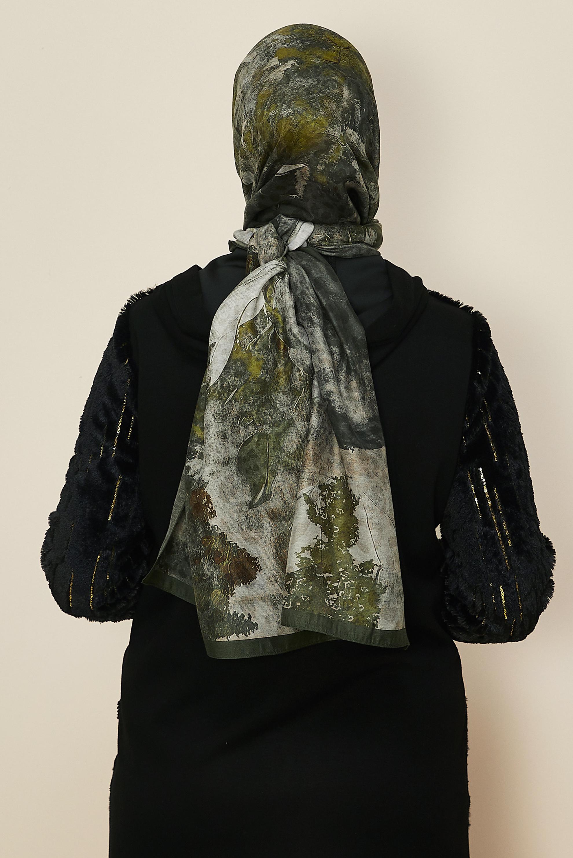 Vêtements hijab KAKI CHÂLE À MOTIFS ALVINA 1332