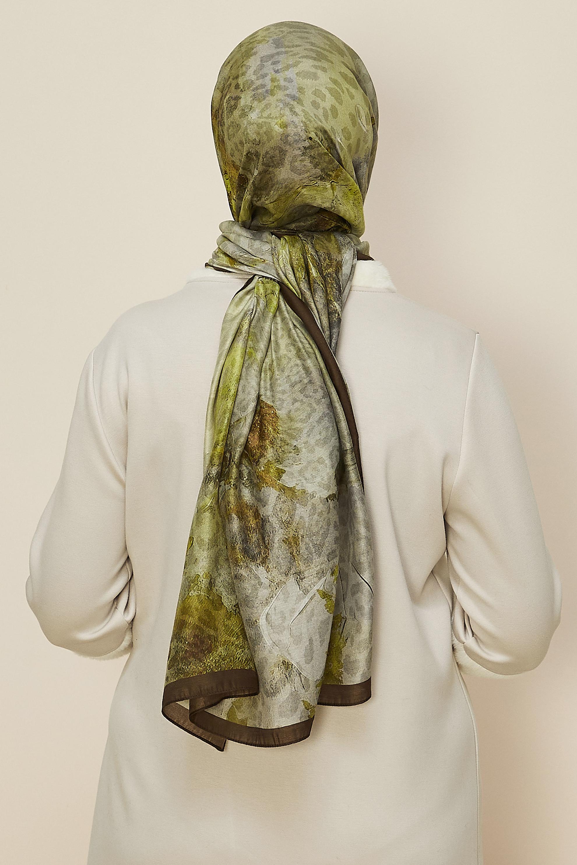 Vêtements hijab BRUN CHÂLE À MOTIFS ALVINA 1332