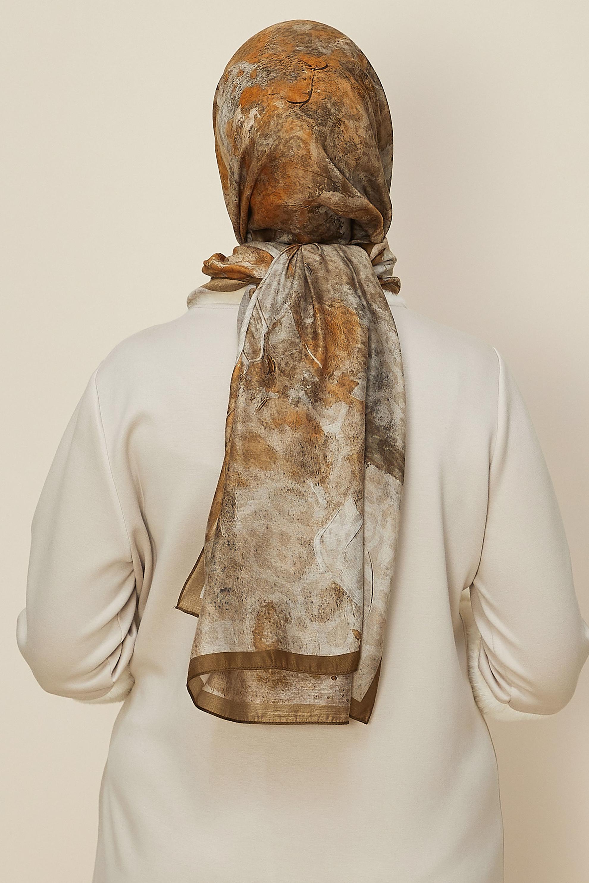 Vêtements hijab BRUN CHÂLE À MOTIFS ALVINA 1332