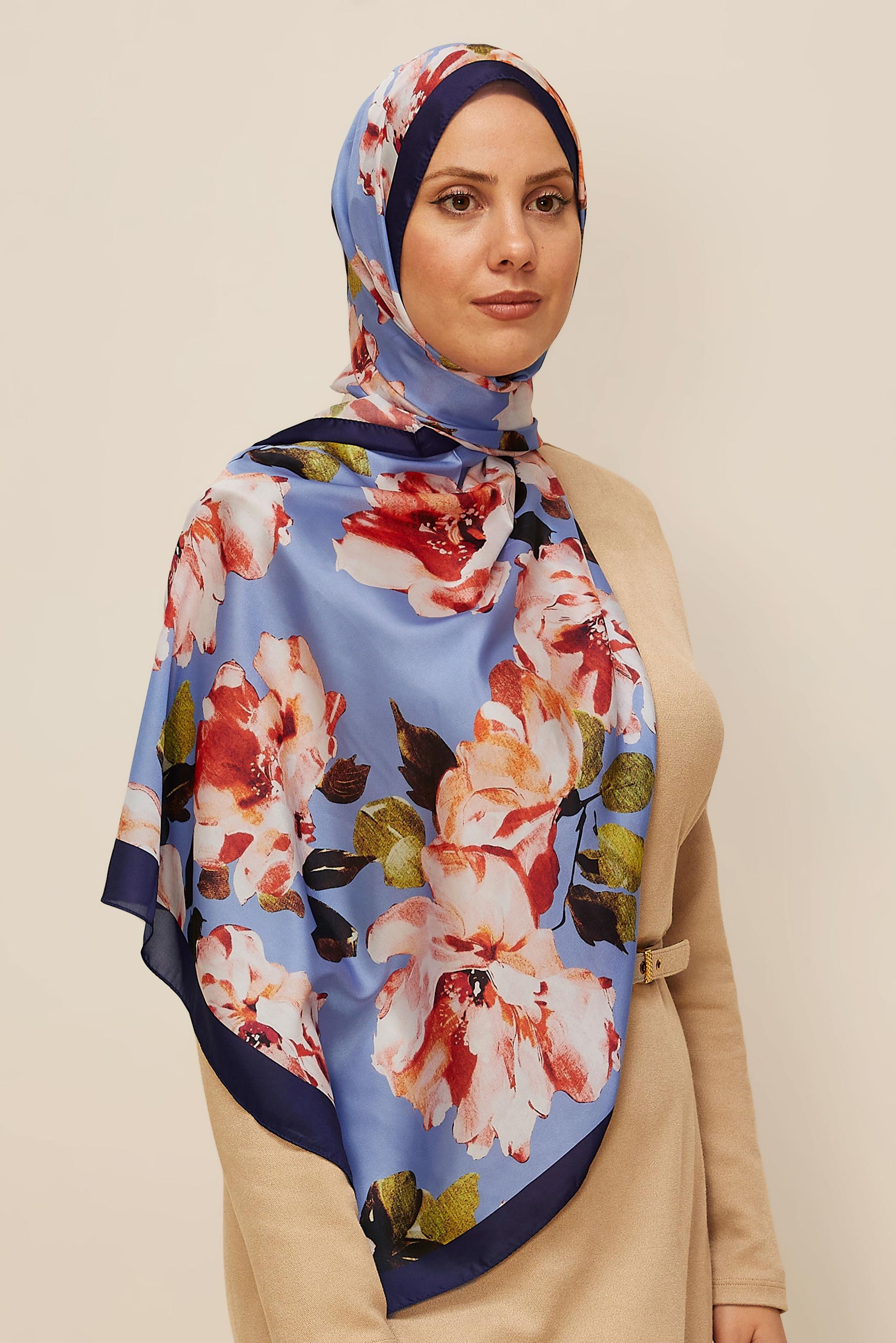 Tesettür giyim LACİVERT ALVİNA ÇİÇEK DESENLİ ŞAL 8601