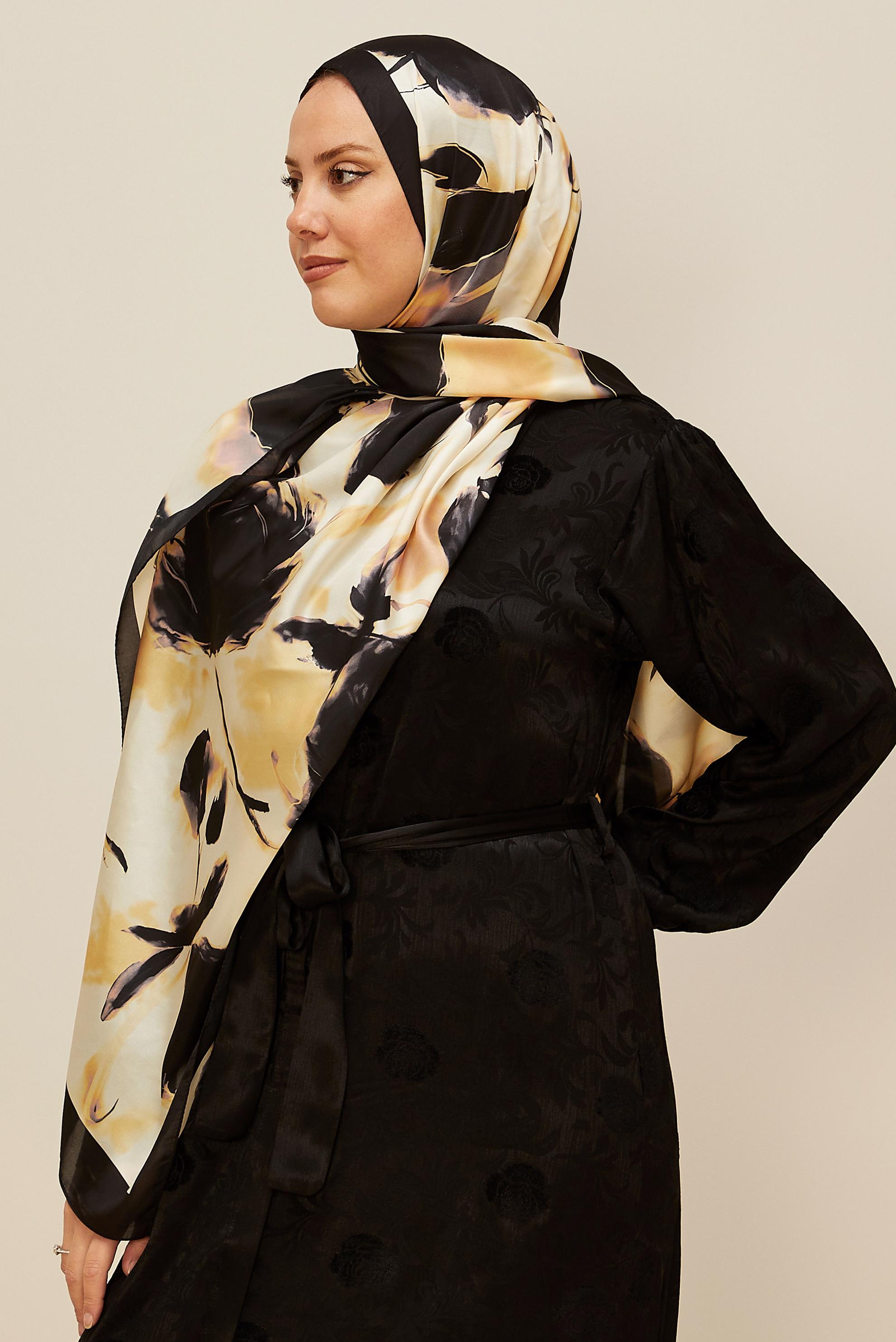 Hijab clothing BLACK ALVINA PATTERNED SHAWL 8602