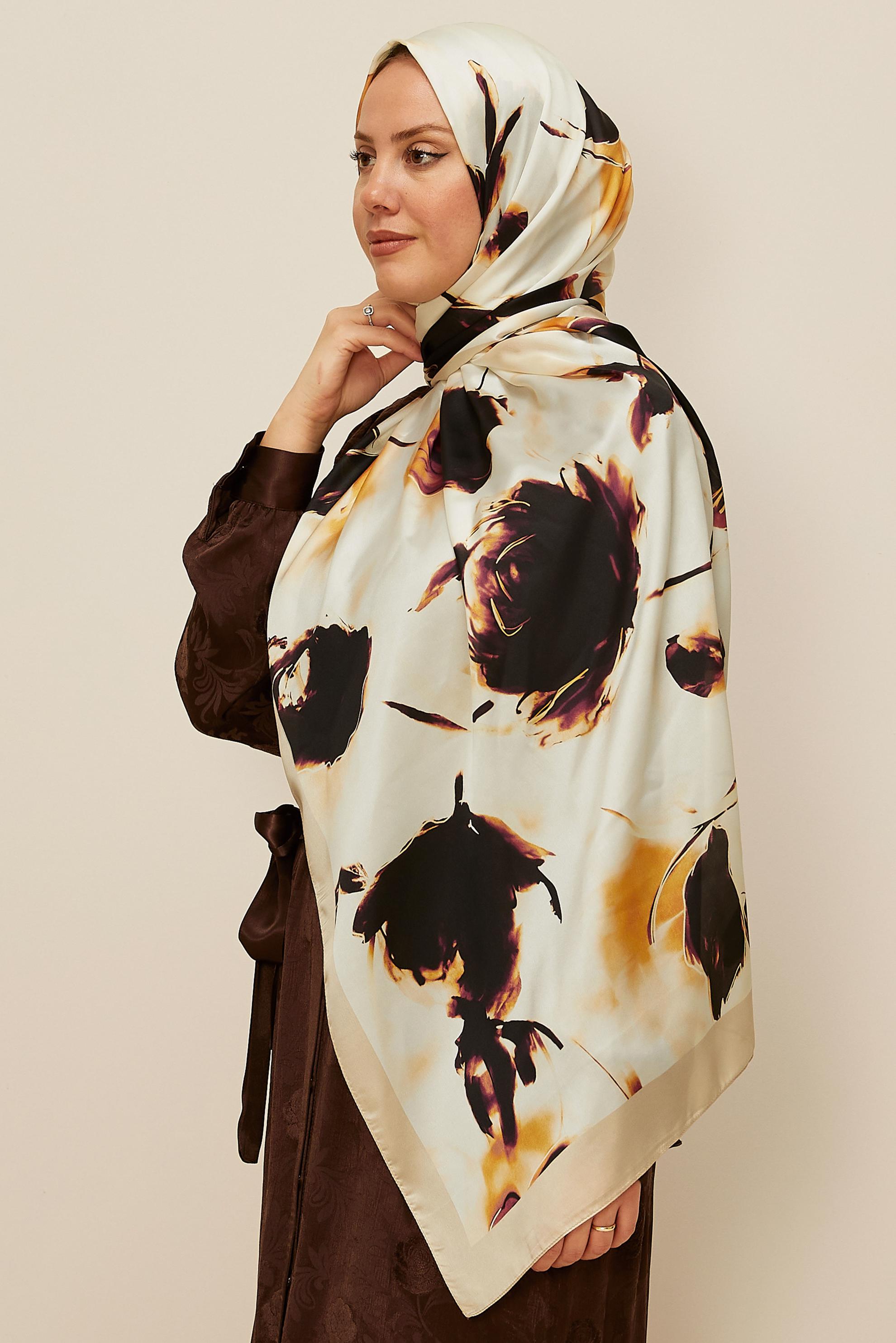 Vêtements hijab BEIGE CHÂLE À MOTIFS ALVINA 8602