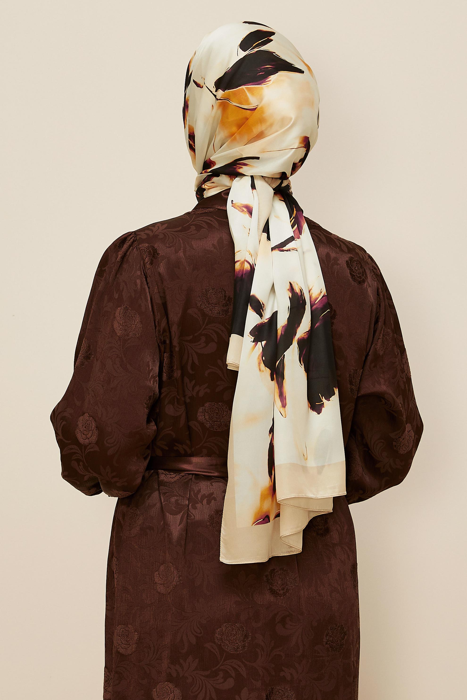 Vêtements hijab BEIGE CHÂLE À MOTIFS ALVINA 8602