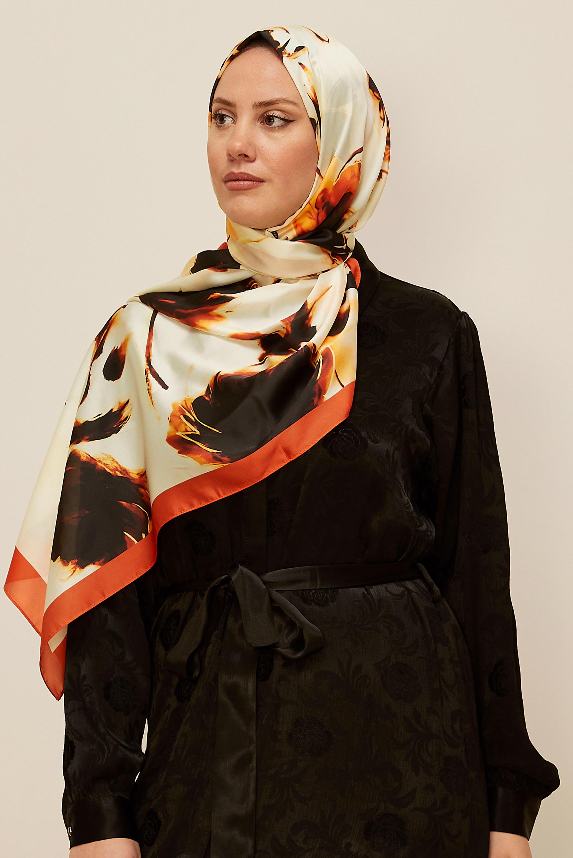 Hijab clothing ORANGE ALVINA PATTERNED SHAWL 8602
