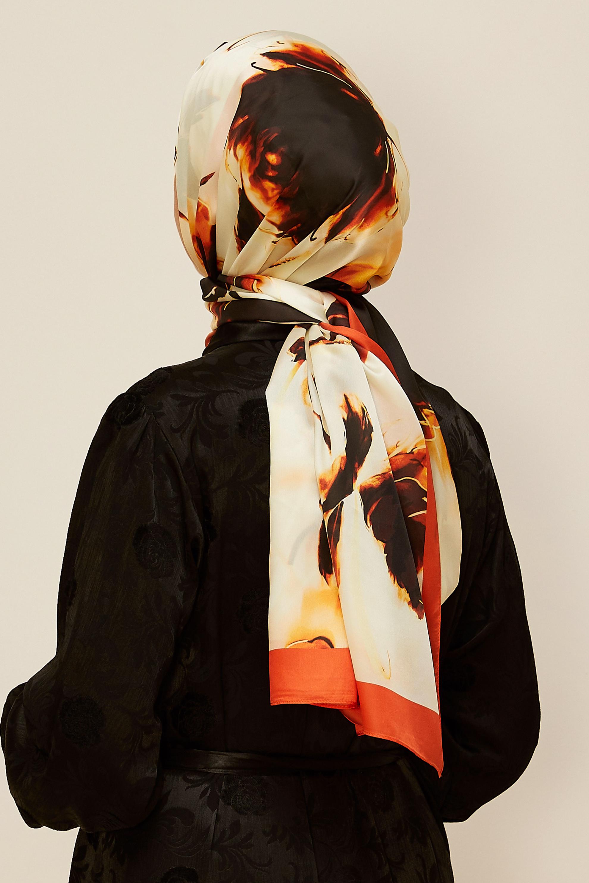 Hijab clothing ORANGE ALVINA PATTERNED SHAWL 8602