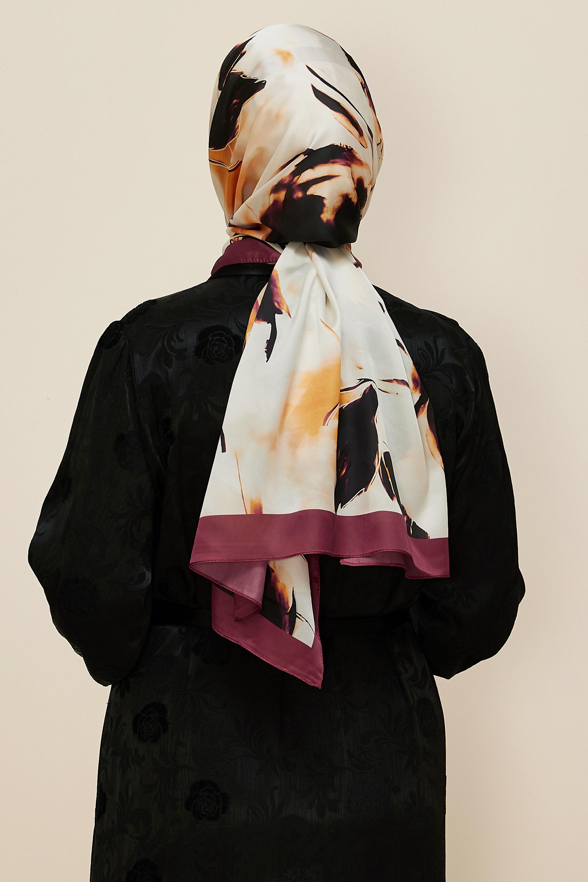 Hijab clothing CLARET RED ALVINA PATTERNED SHAWL 8602