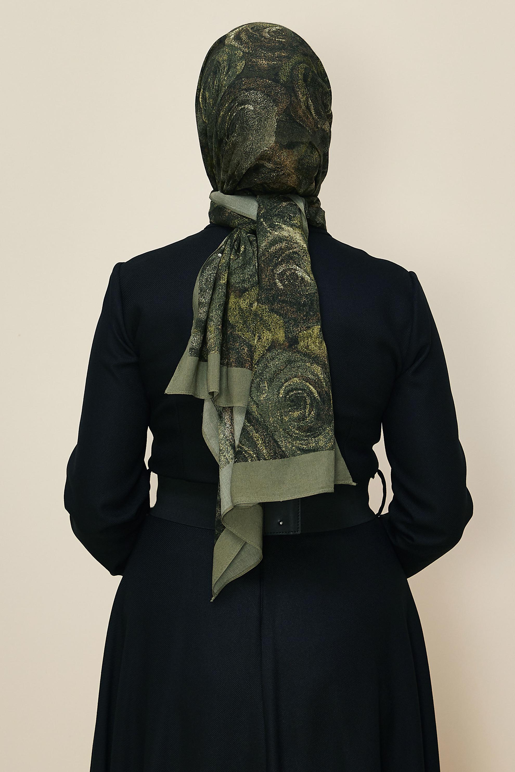 Vêtements hijab KAKI CHÂLE À MOTIFS ALVINA ROSE 8605