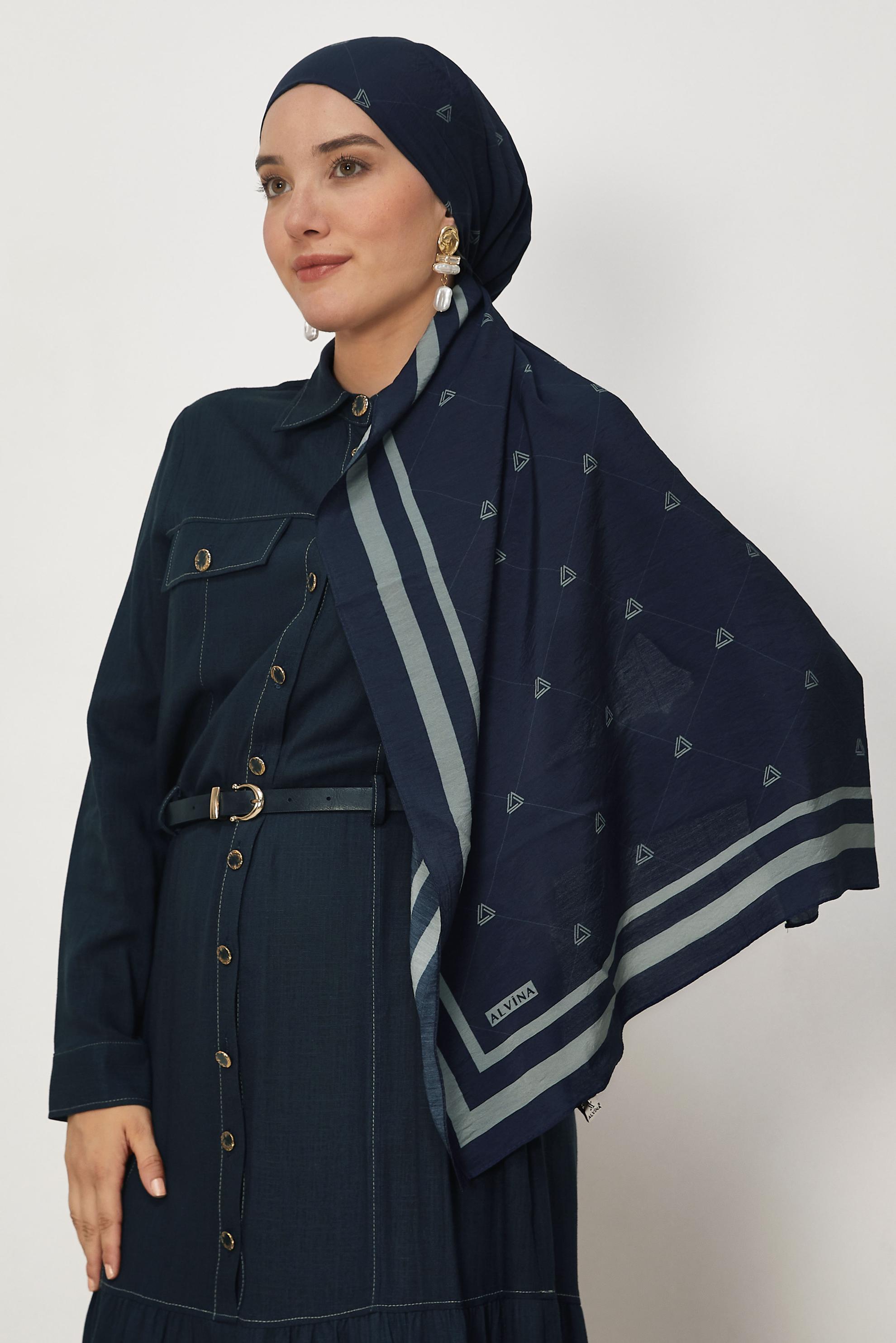 Vêtements hijab BLEU MARINE CHÂLE ALVINA EN VISCOSE 8608