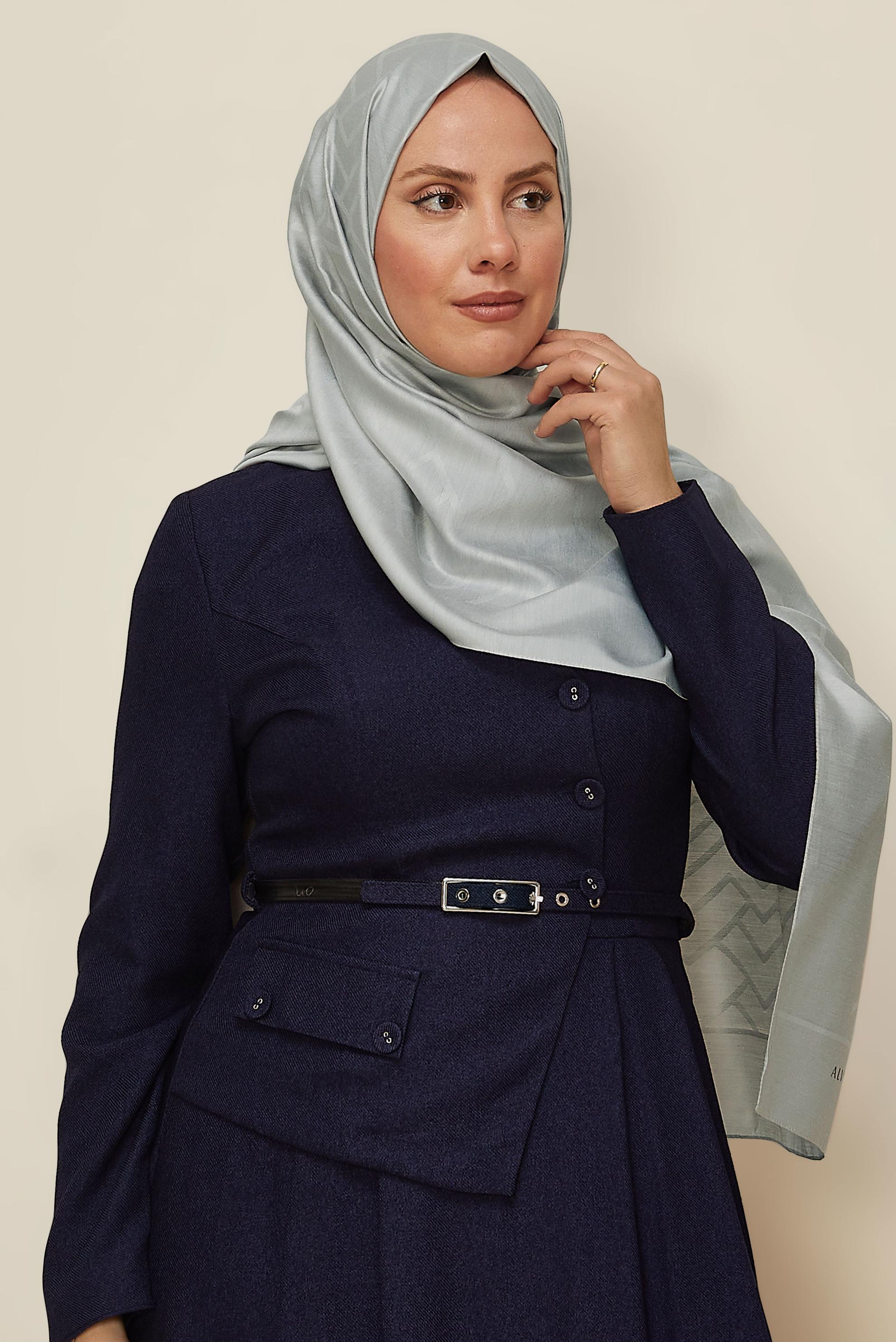 Vêtements hijab ARGENT CHÂLE ALVINA EN VISCOSE 8611