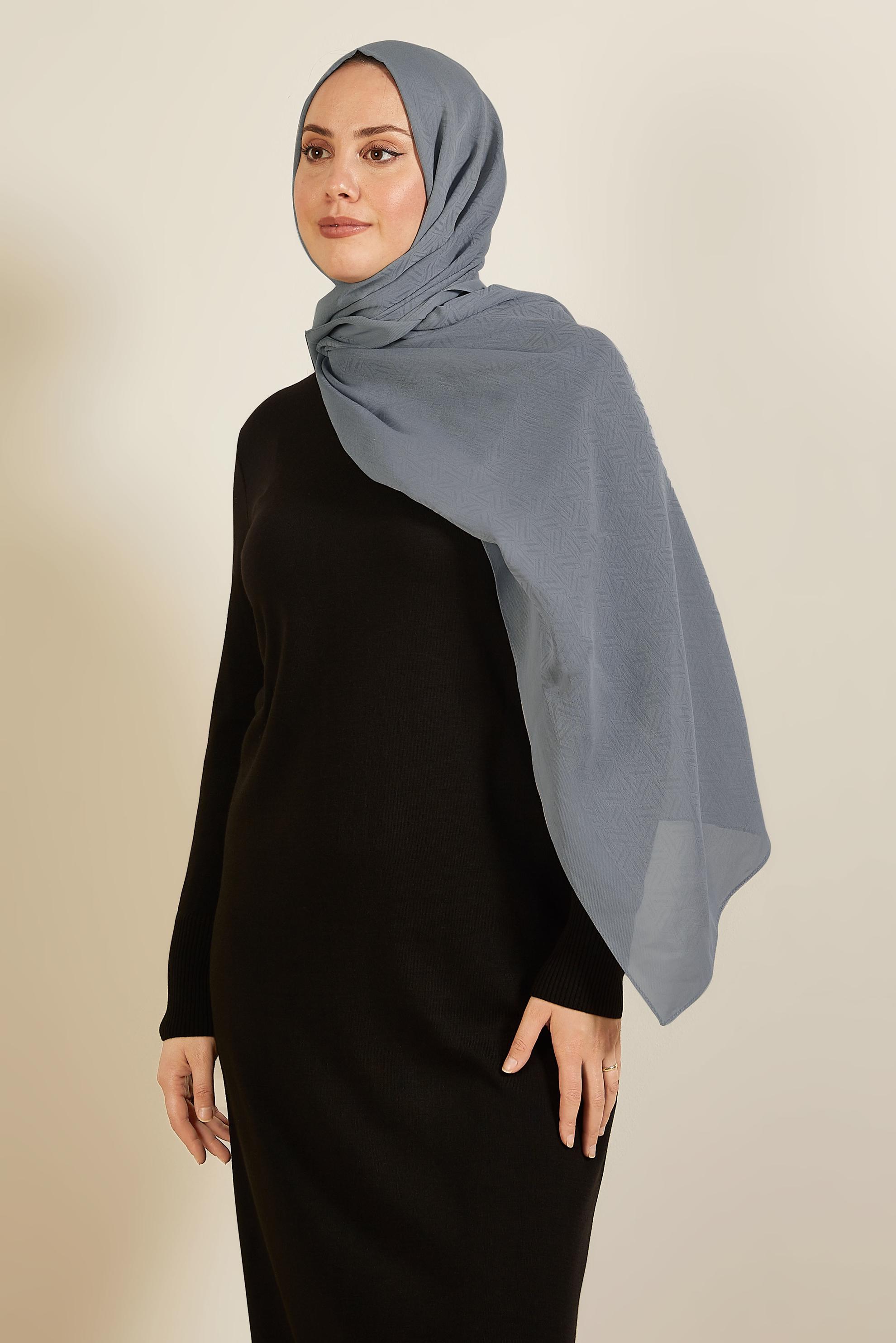 Tesettür giyim GRİ ALVİNA VELLURE ŞAL 8613