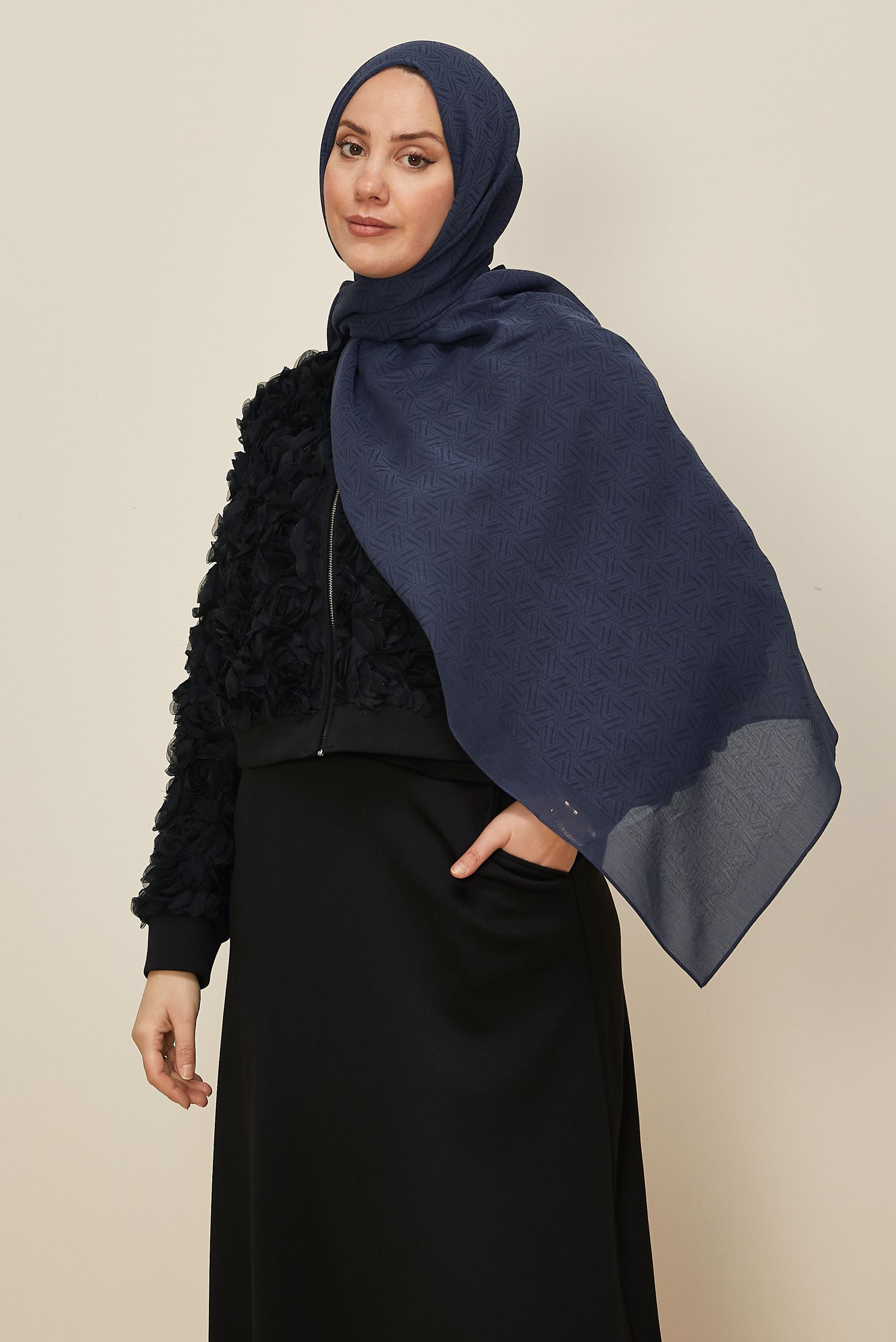 Tesettür giyim LACİVERT ALVİNA VELLURE ŞAL 8613