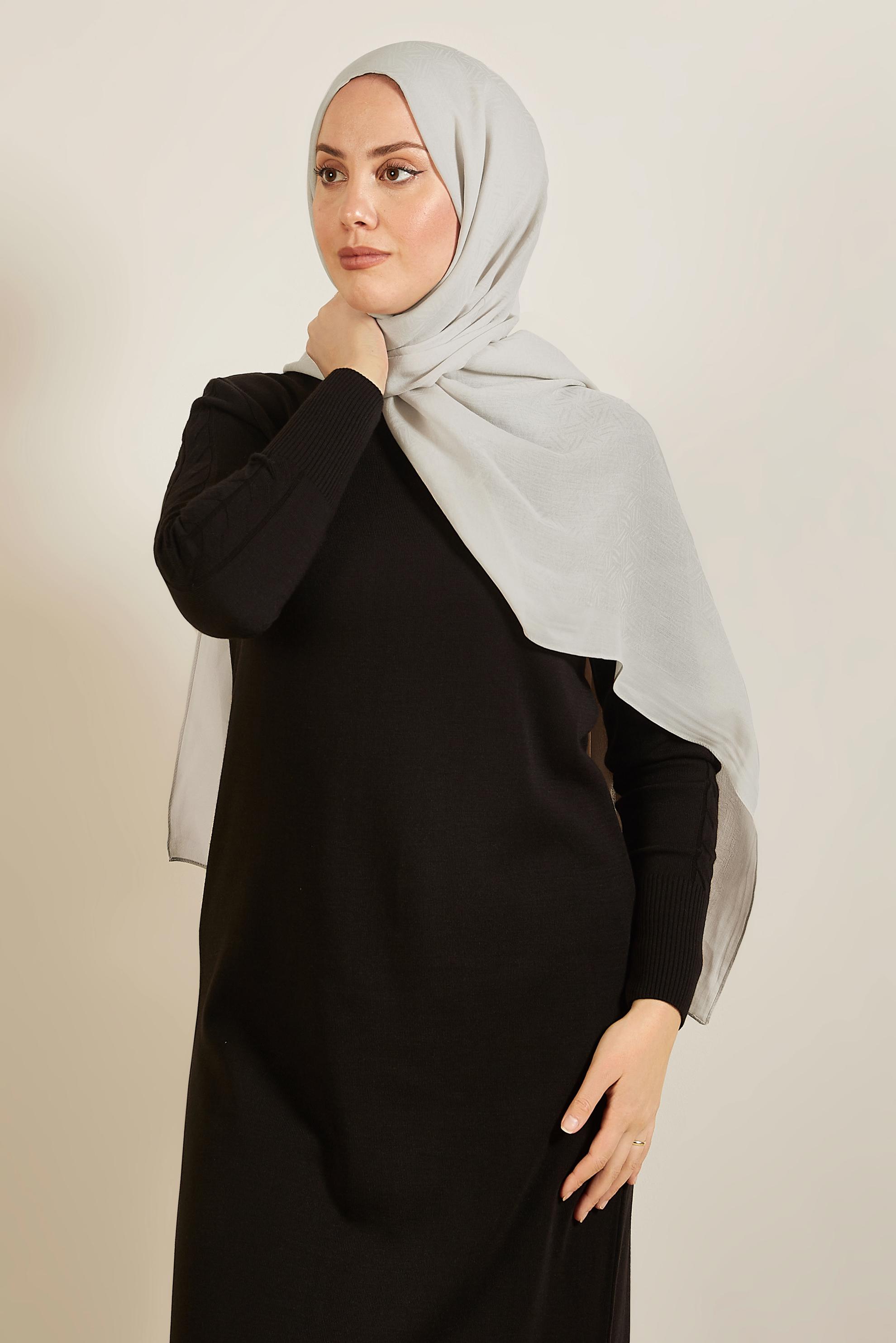 Tesettür giyim BEJ ALVİNA VELLURE ŞAL 8613