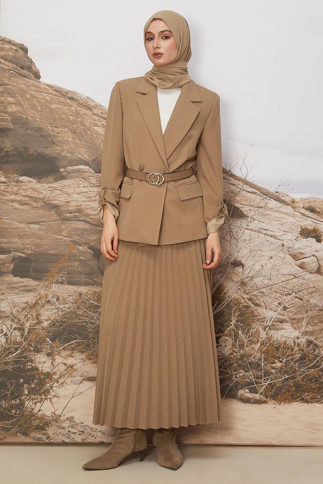 Tesettür giyim BEJ KEMERLİ ETEKLİ TAKIM 30542 - ALVİNA