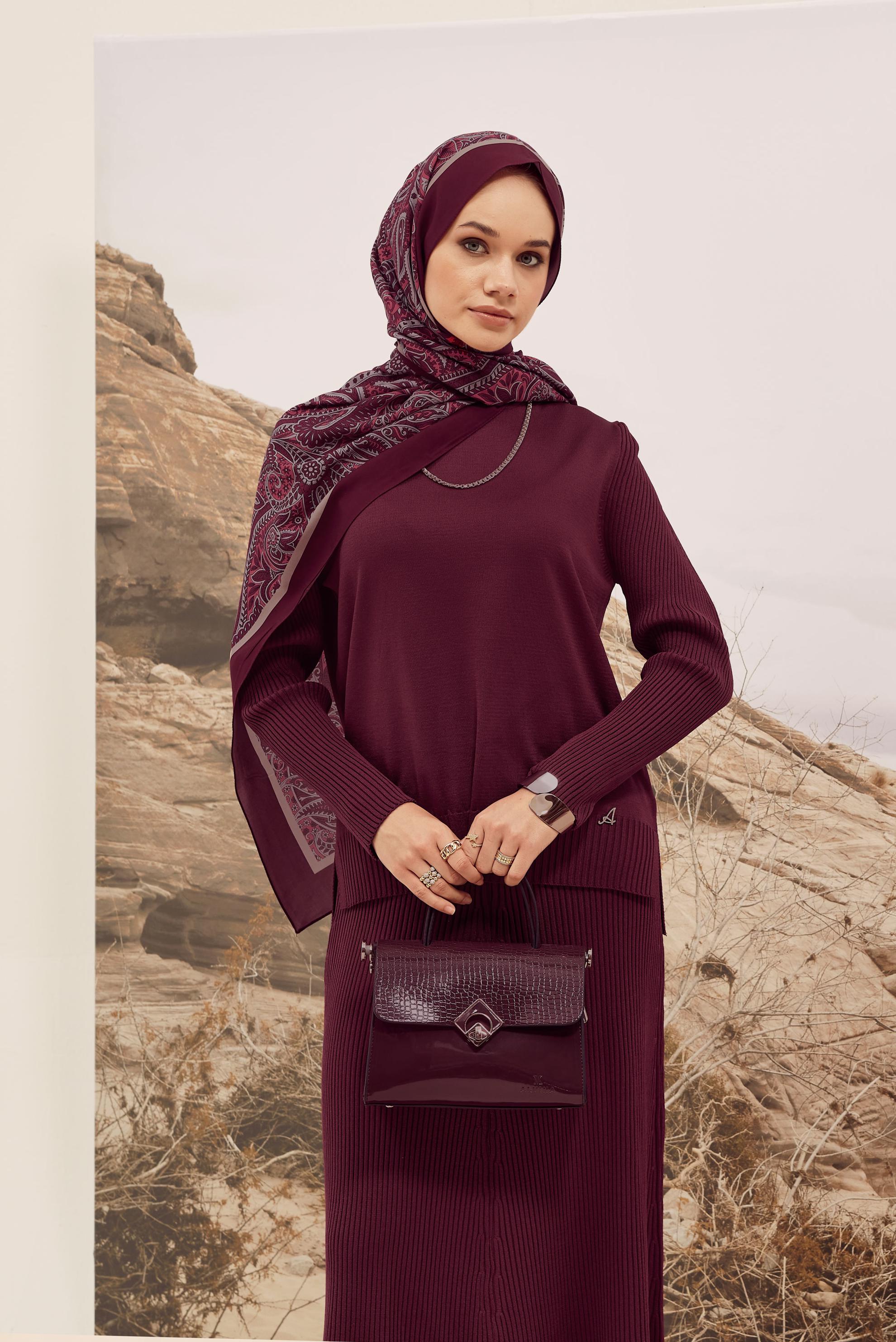 Tesettür giyim BORDO ETEKLİ TRİKO TAKIM 45860