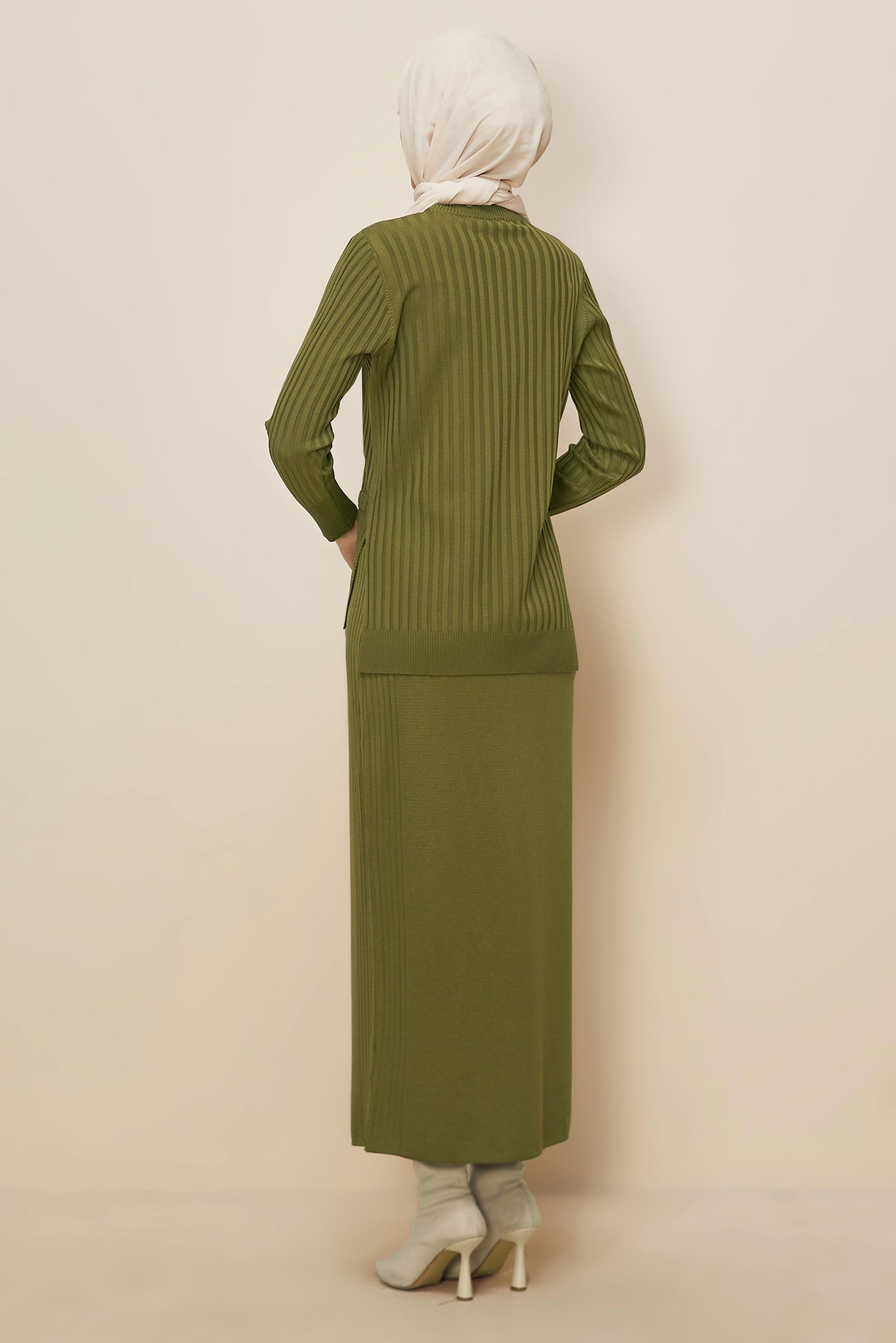 Hijab clothing GREEN KNITWEAR SKIRT SUIT 45870
